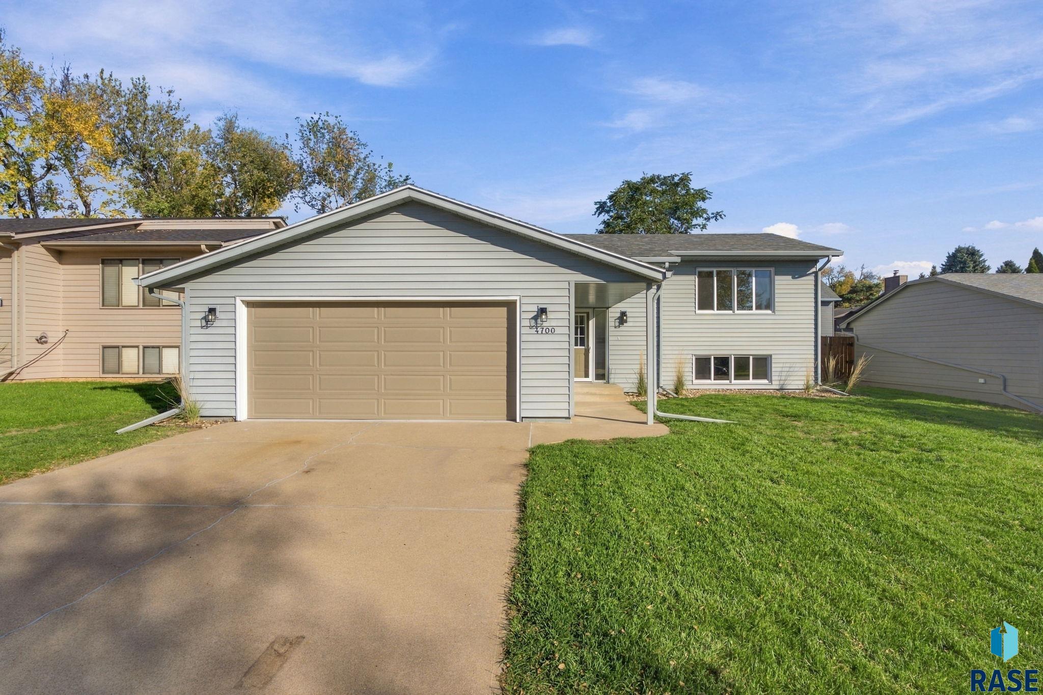 4700 E Fernwood Dr