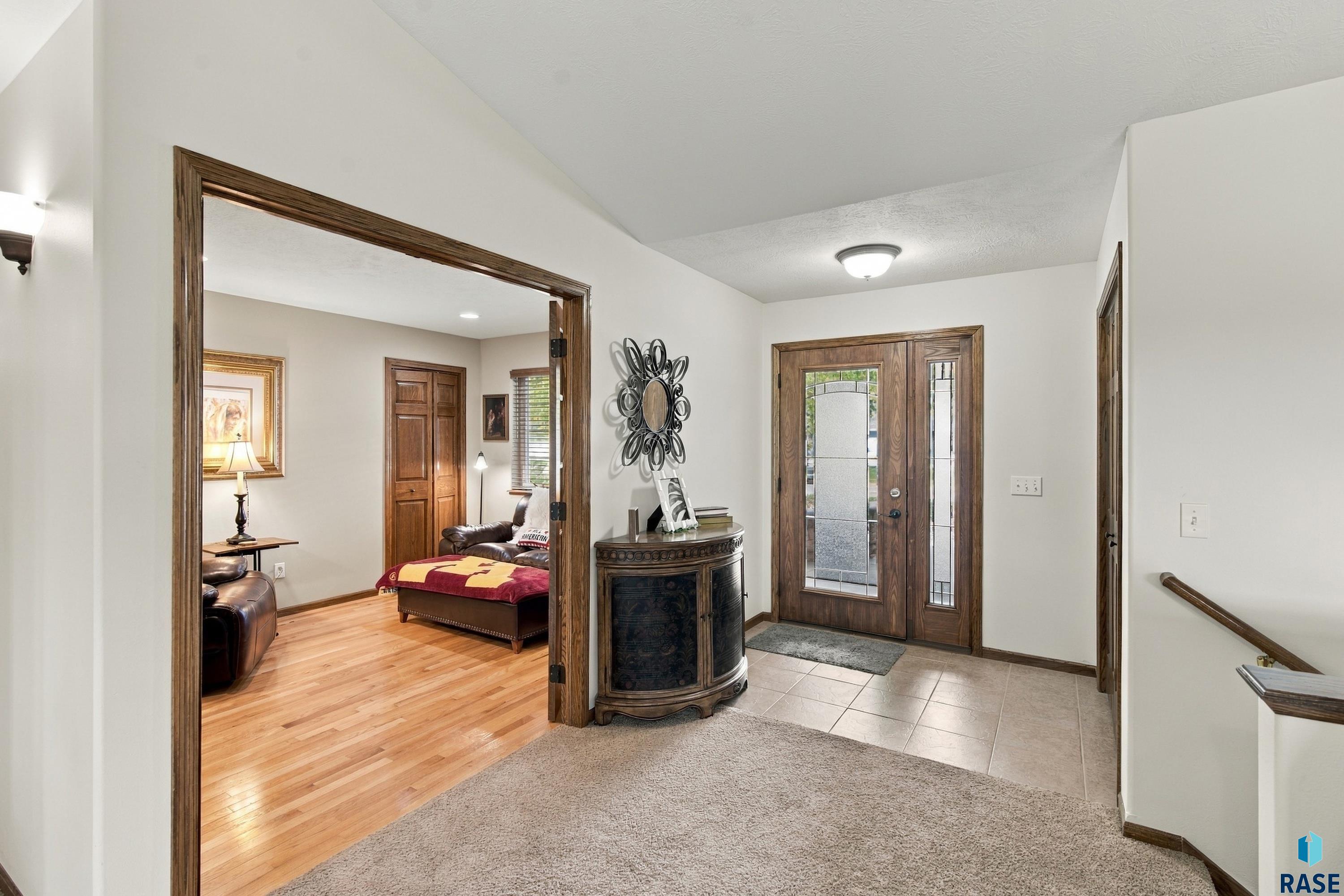 4011 Newcomb St, Sioux Falls