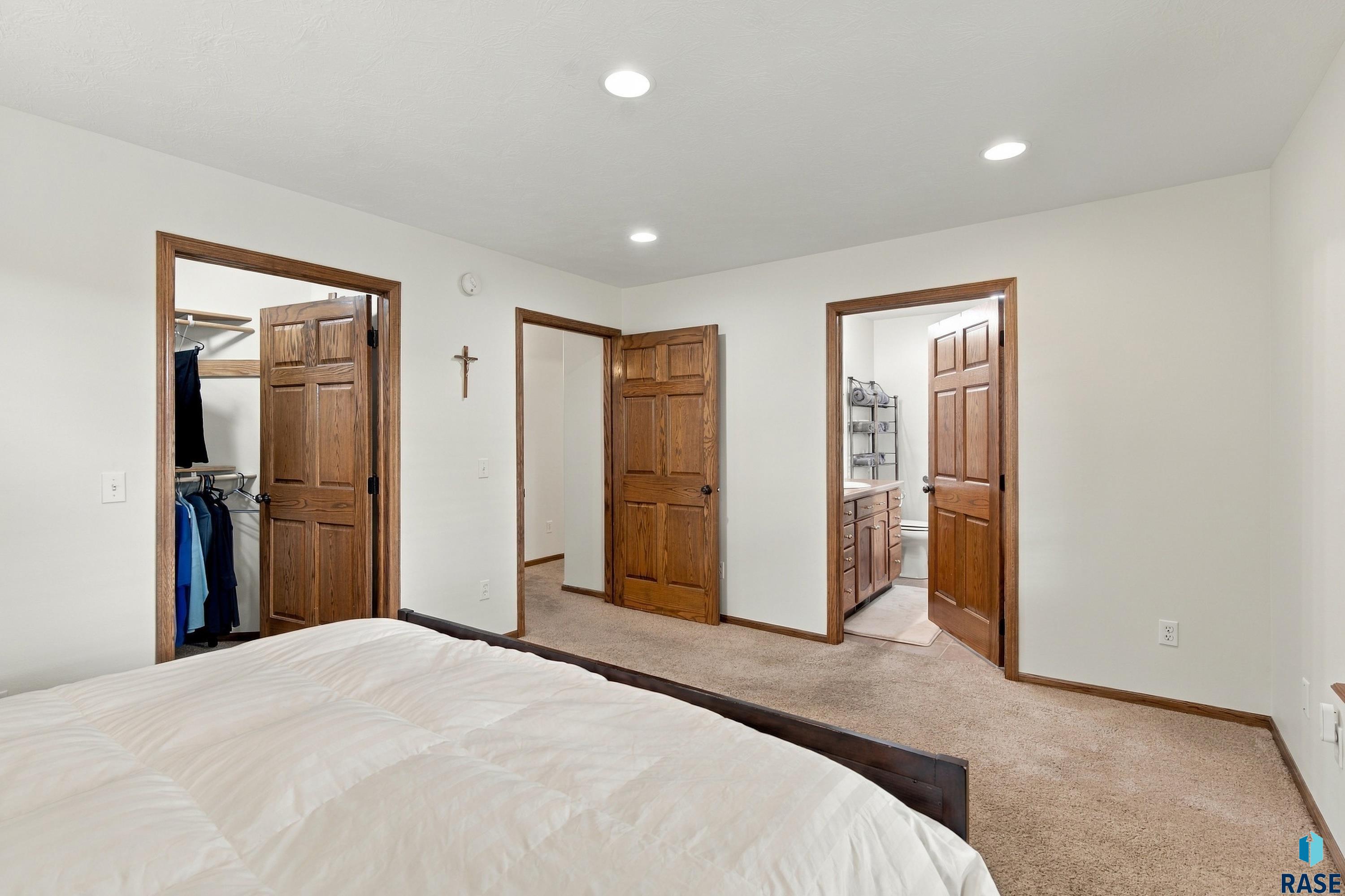 4011 Newcomb St, Sioux Falls