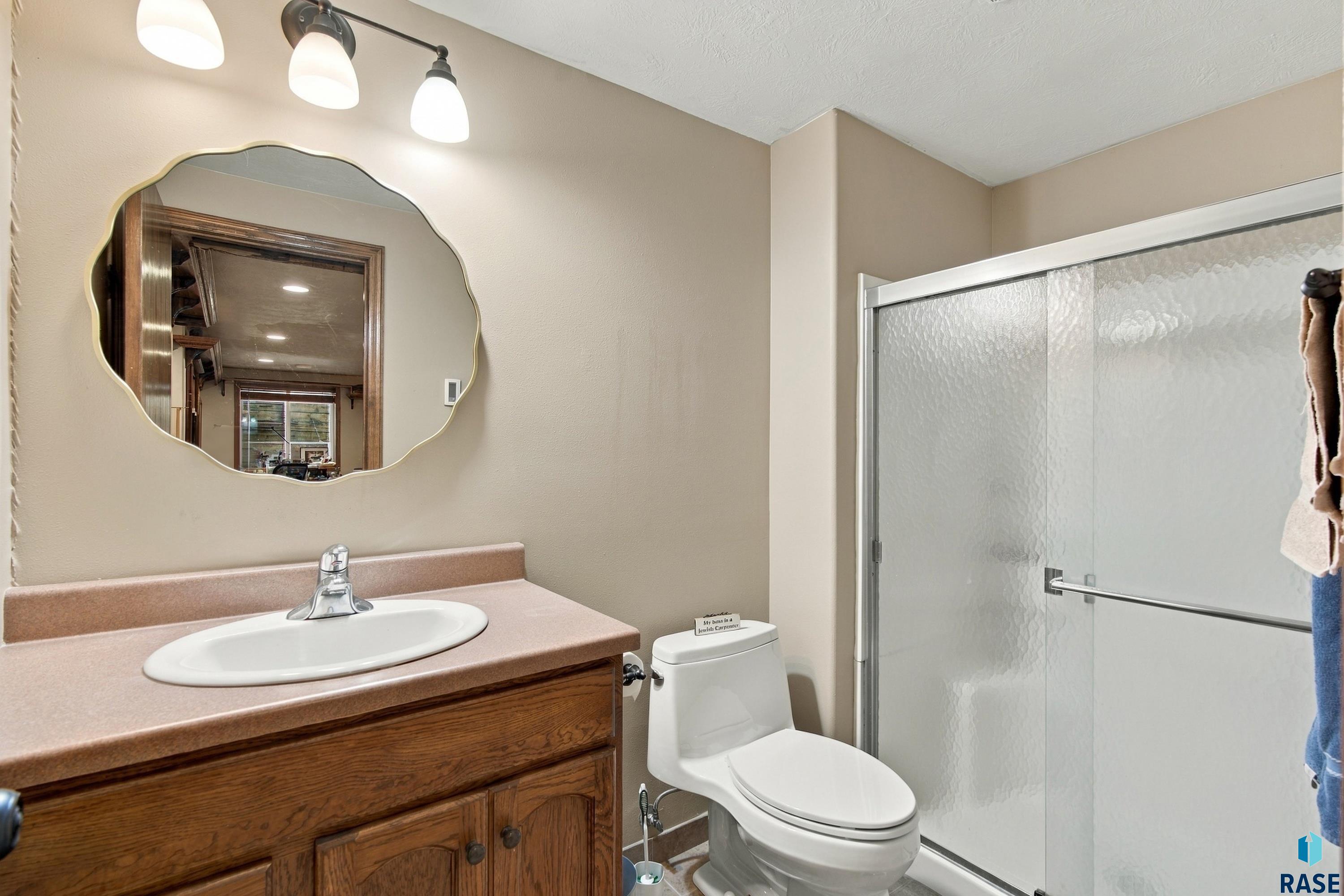 4011 Newcomb St, Sioux Falls