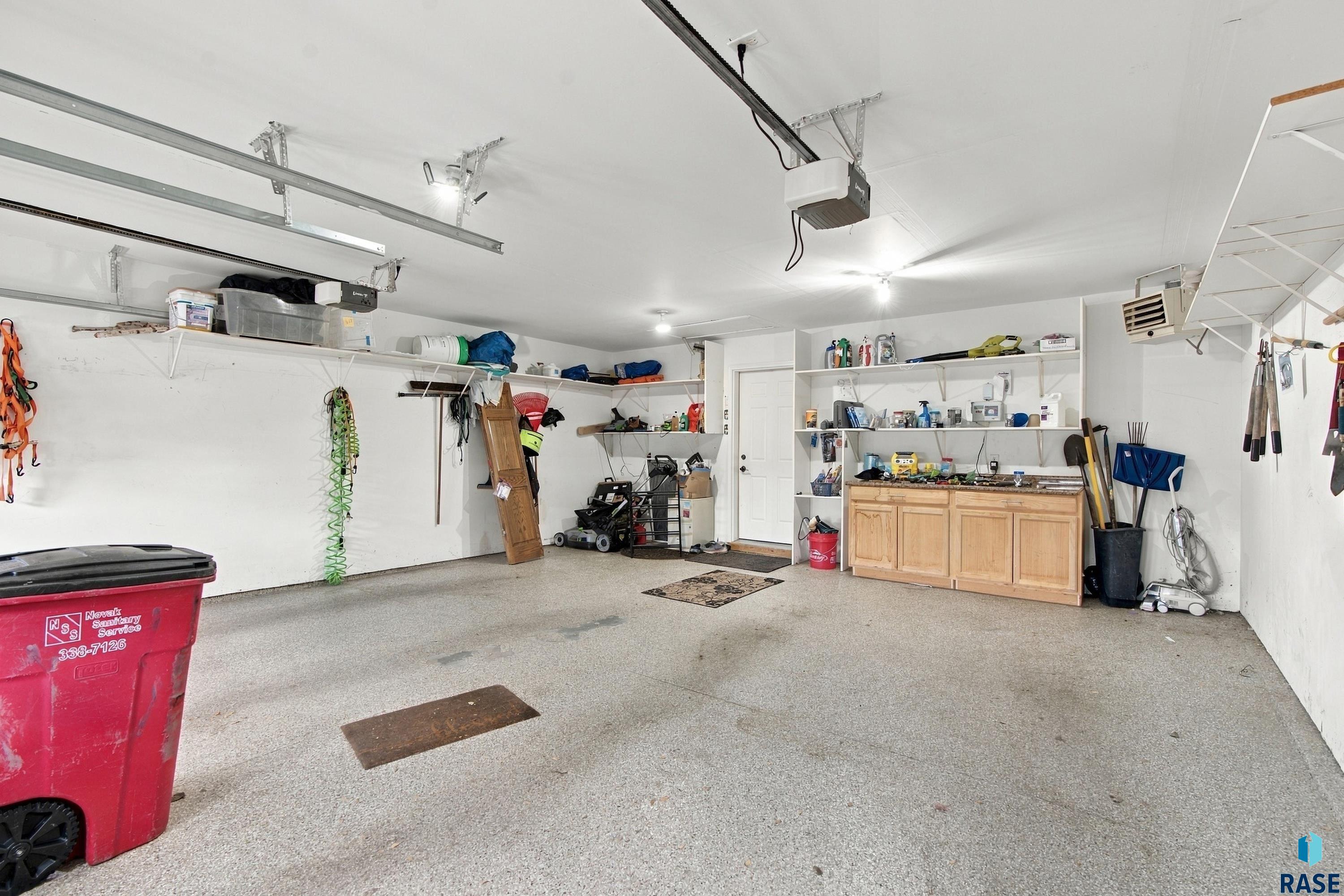 4011 Newcomb St, Sioux Falls