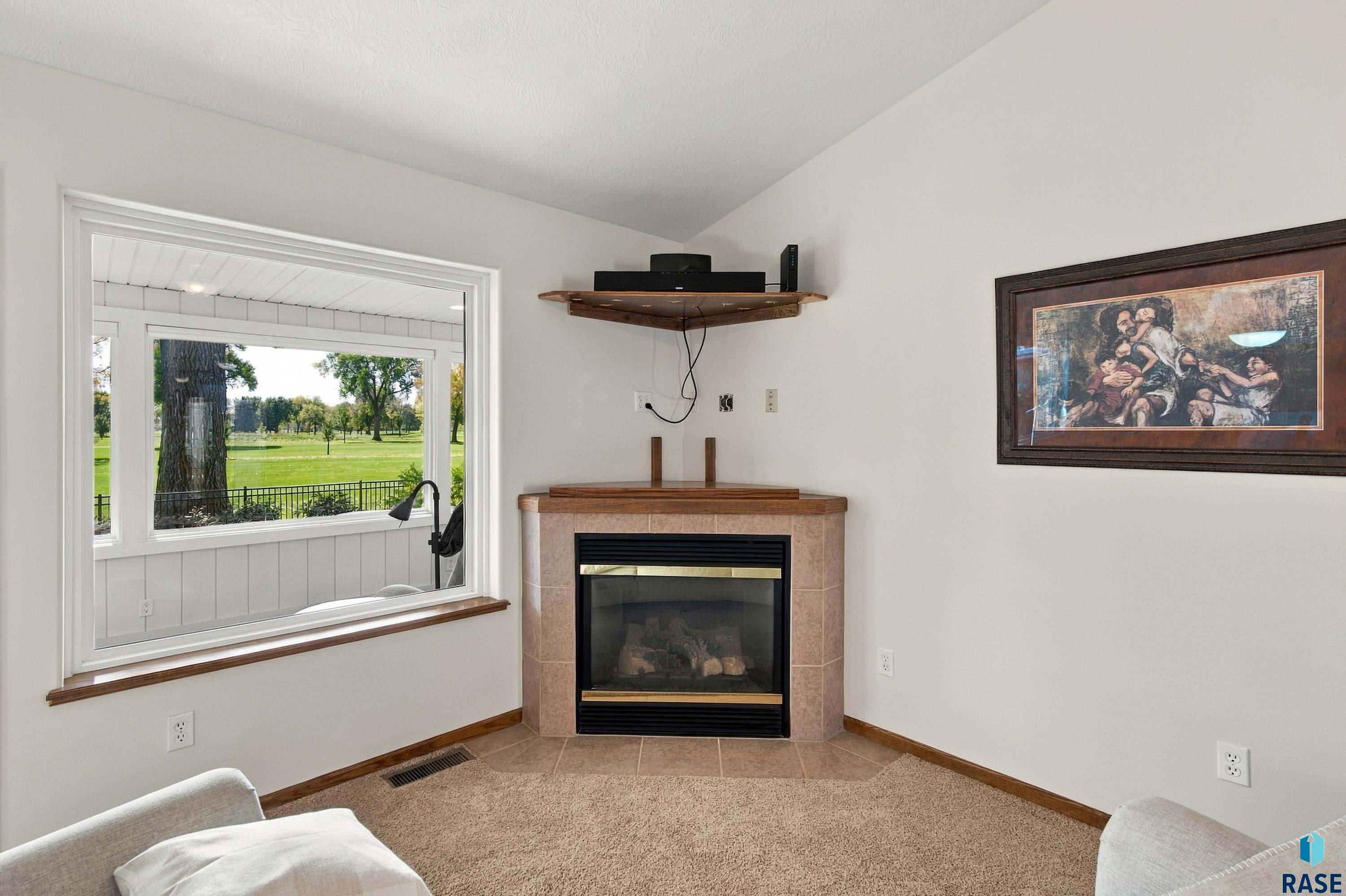 4011 Newcomb St, Sioux Falls