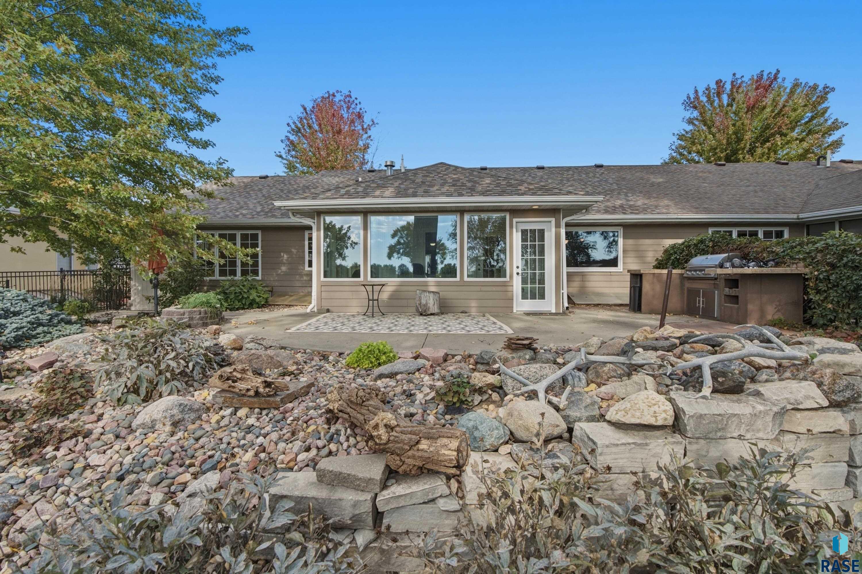 4011 Newcomb St, Sioux Falls
