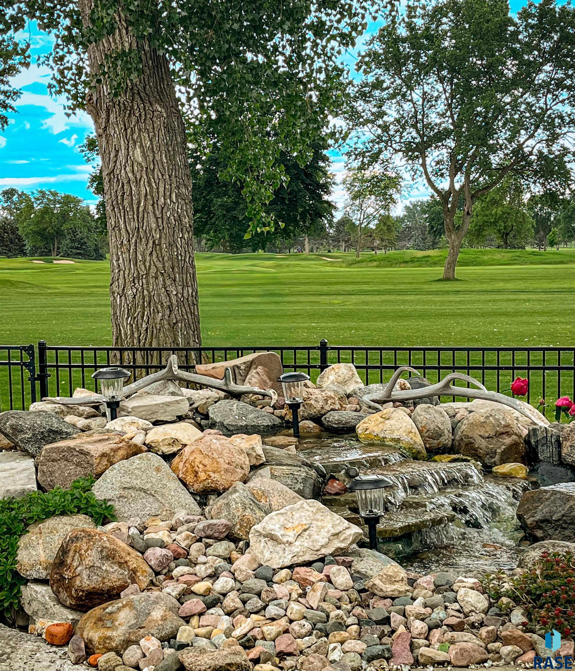 4011 Newcomb St, Sioux Falls
