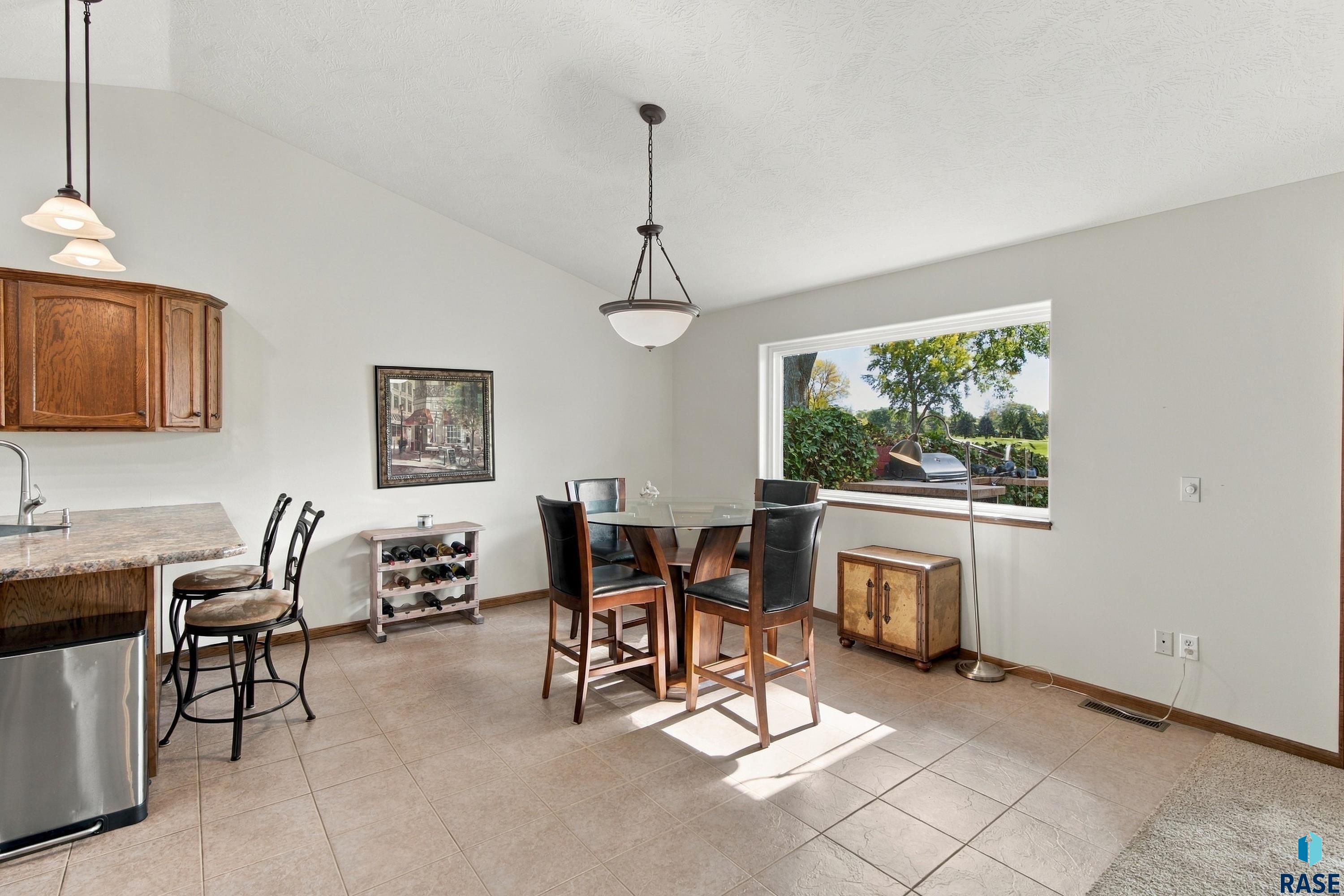 4011 Newcomb St, Sioux Falls