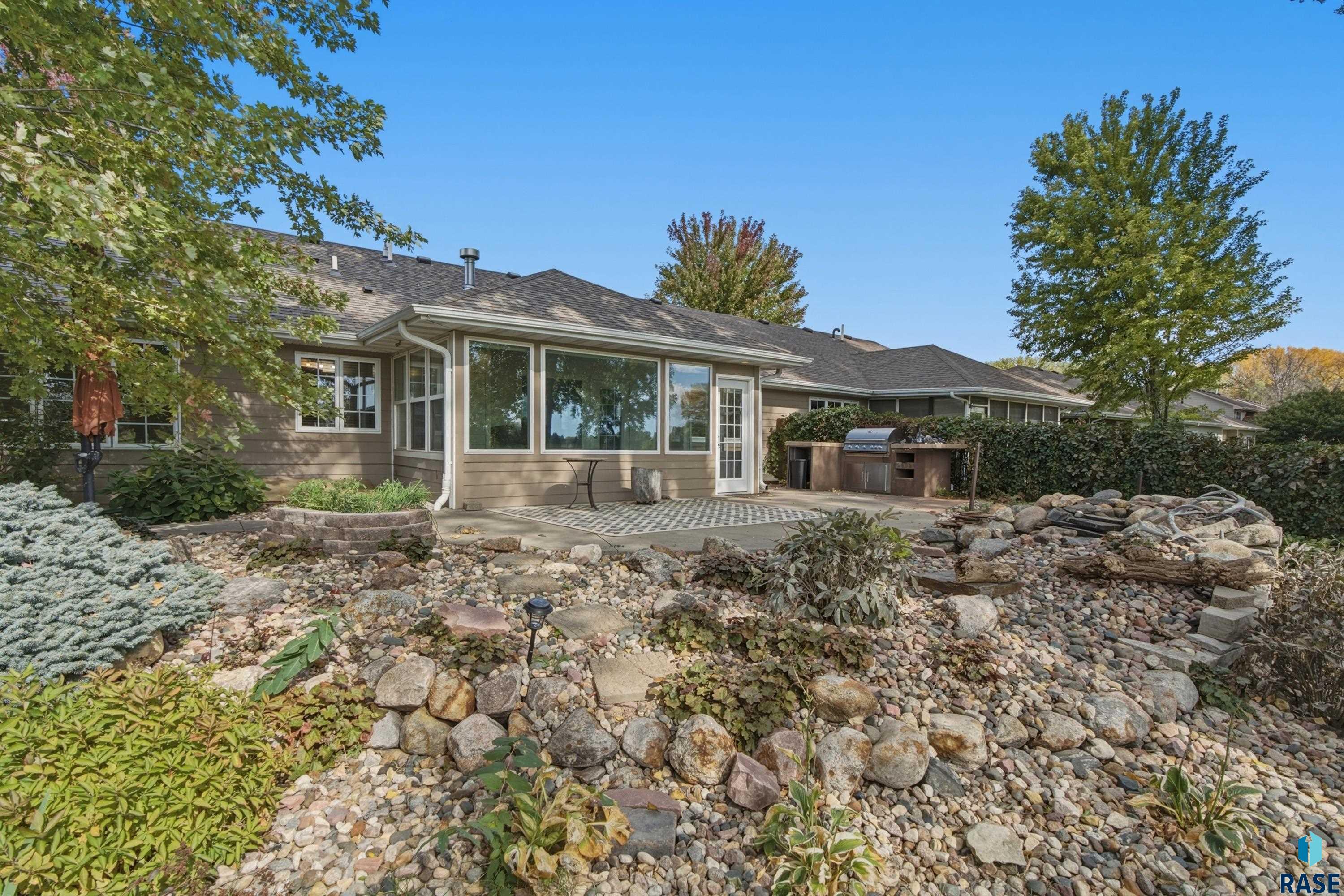 4011 Newcomb St, Sioux Falls