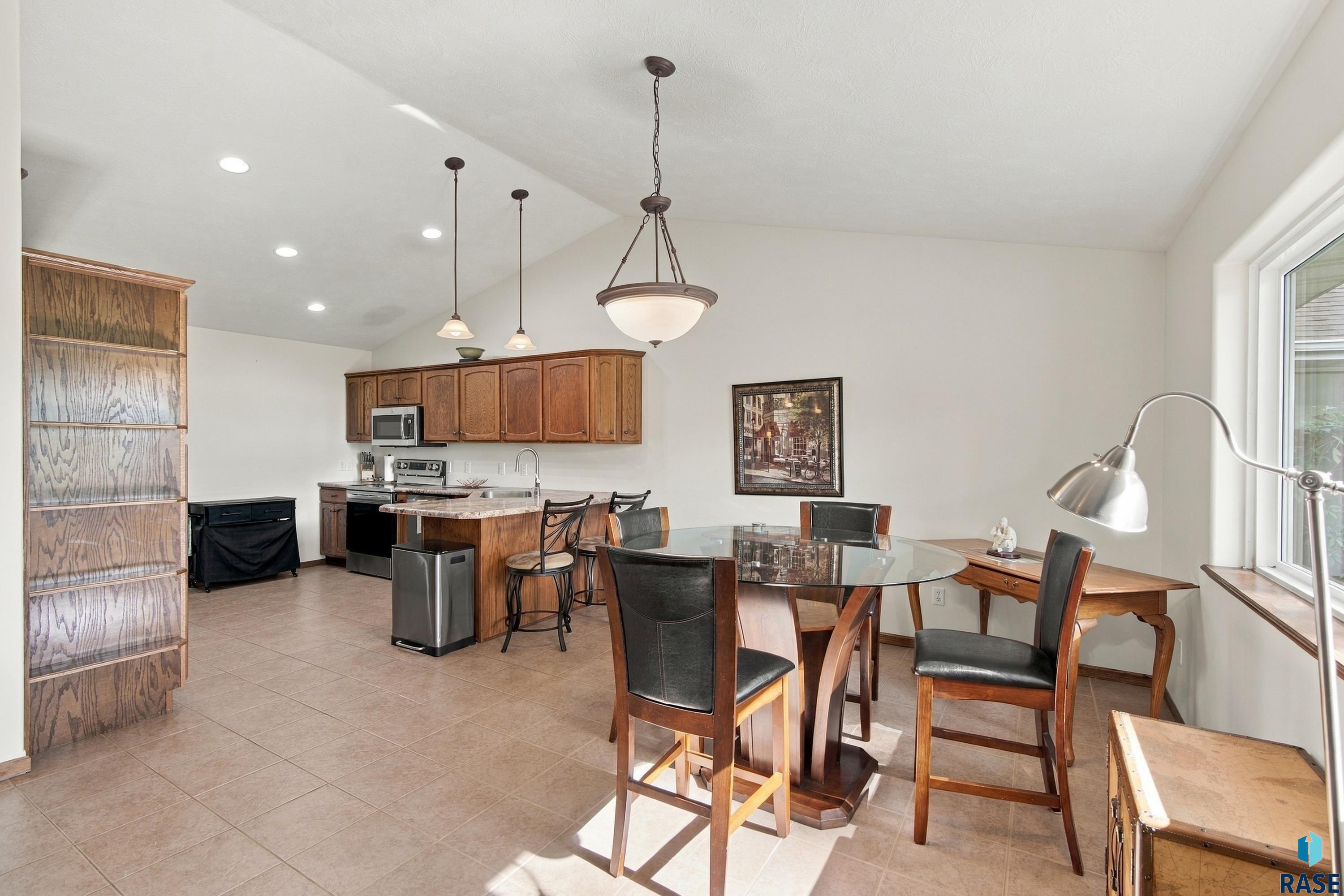 4011 Newcomb St, Sioux Falls