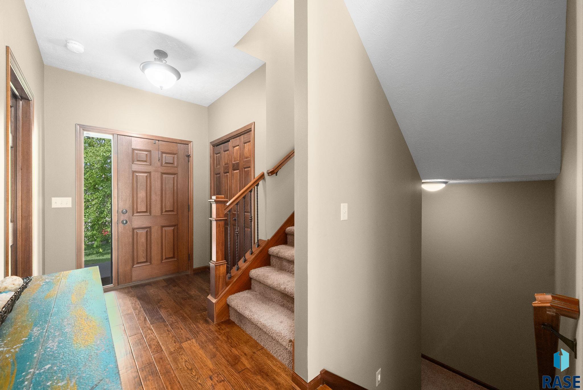 3708 Wakefield Cir, Sioux Falls