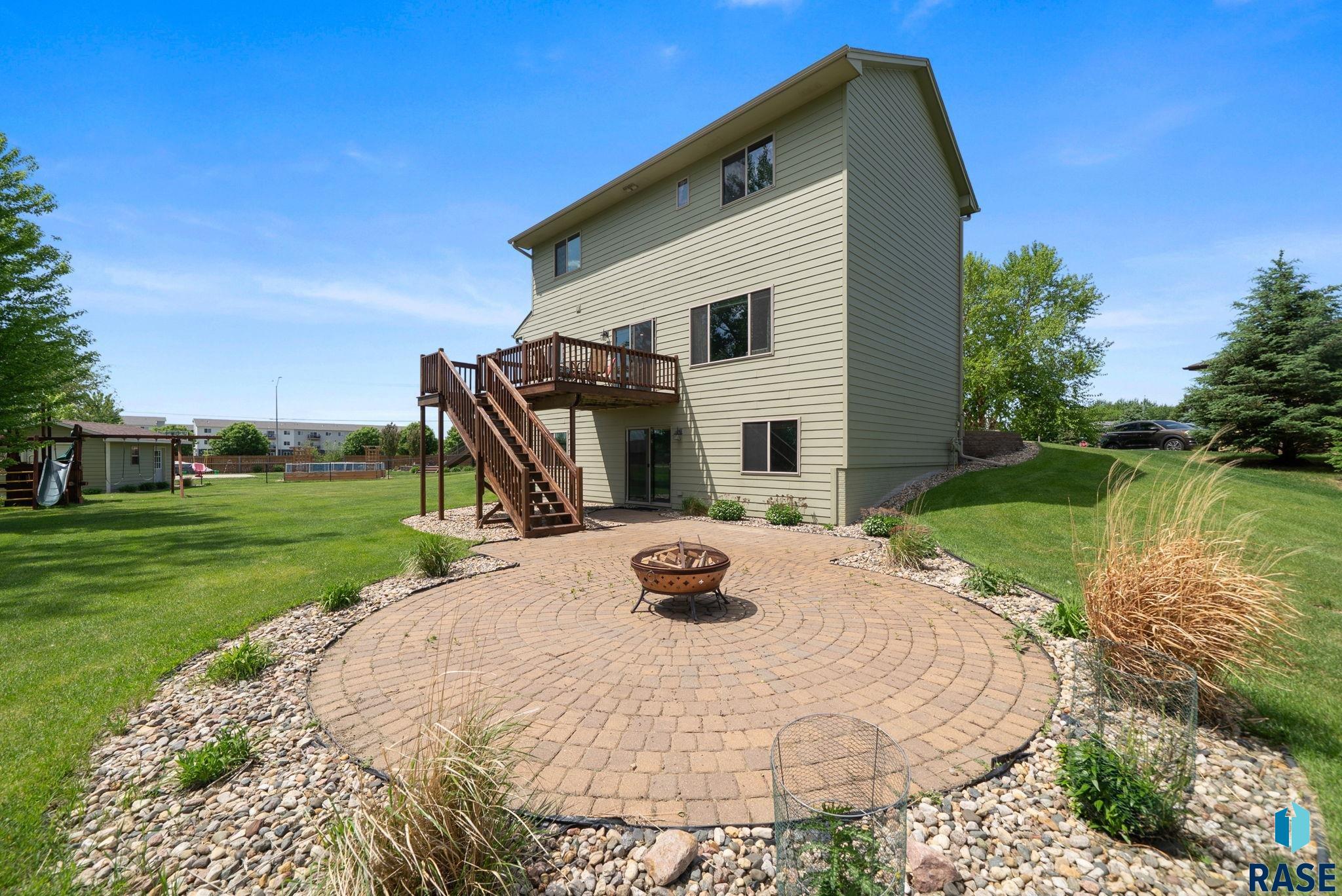 3708 Wakefield Cir, Sioux Falls