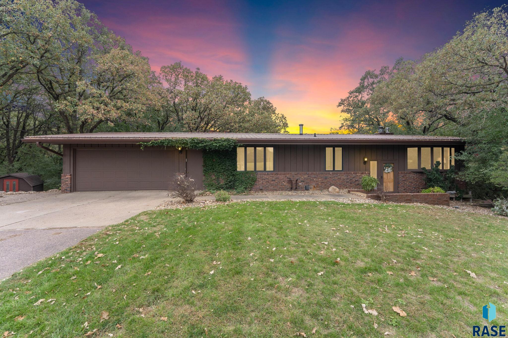 1 N Fairway Dr