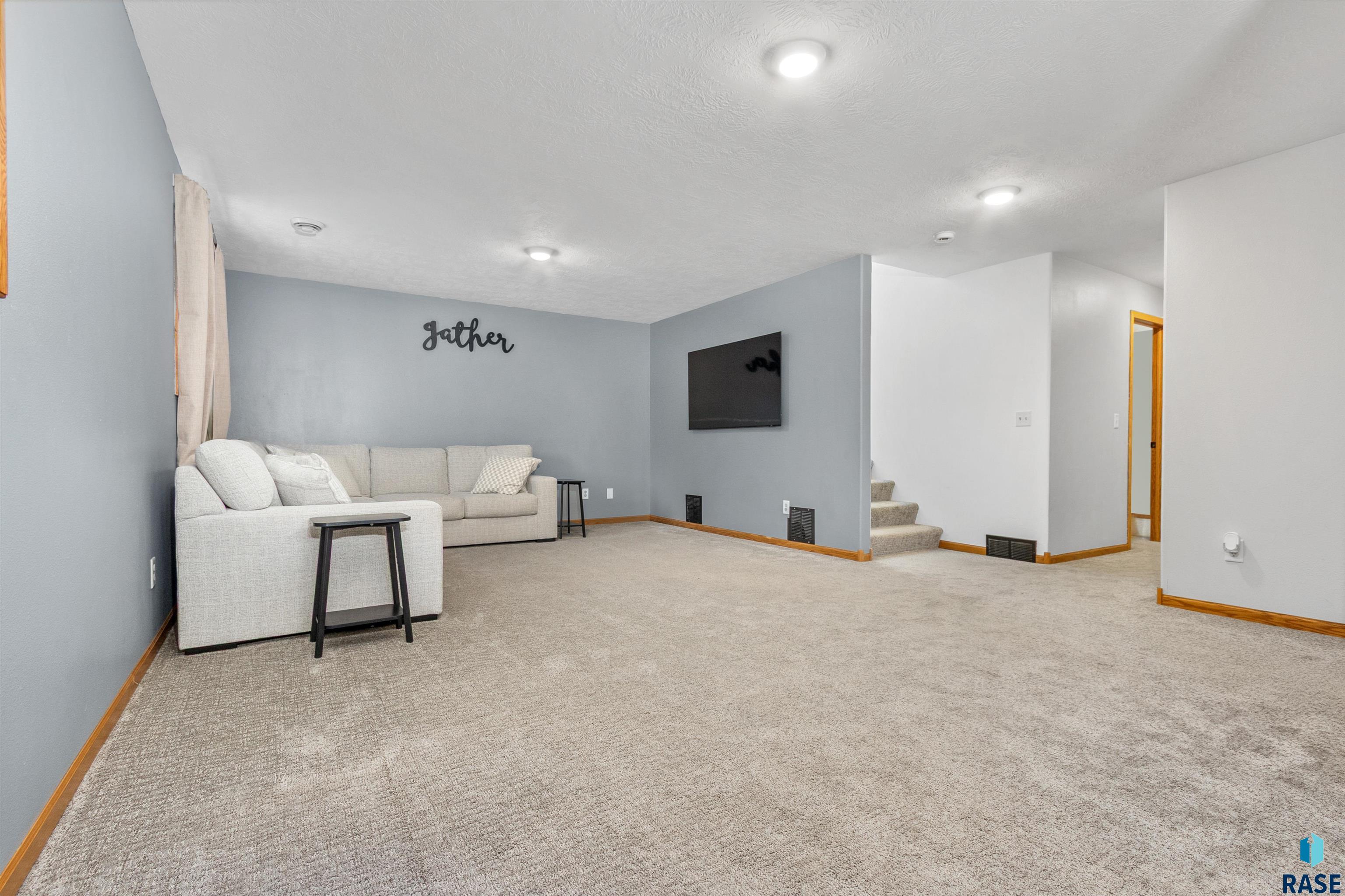602 Eagle Ave