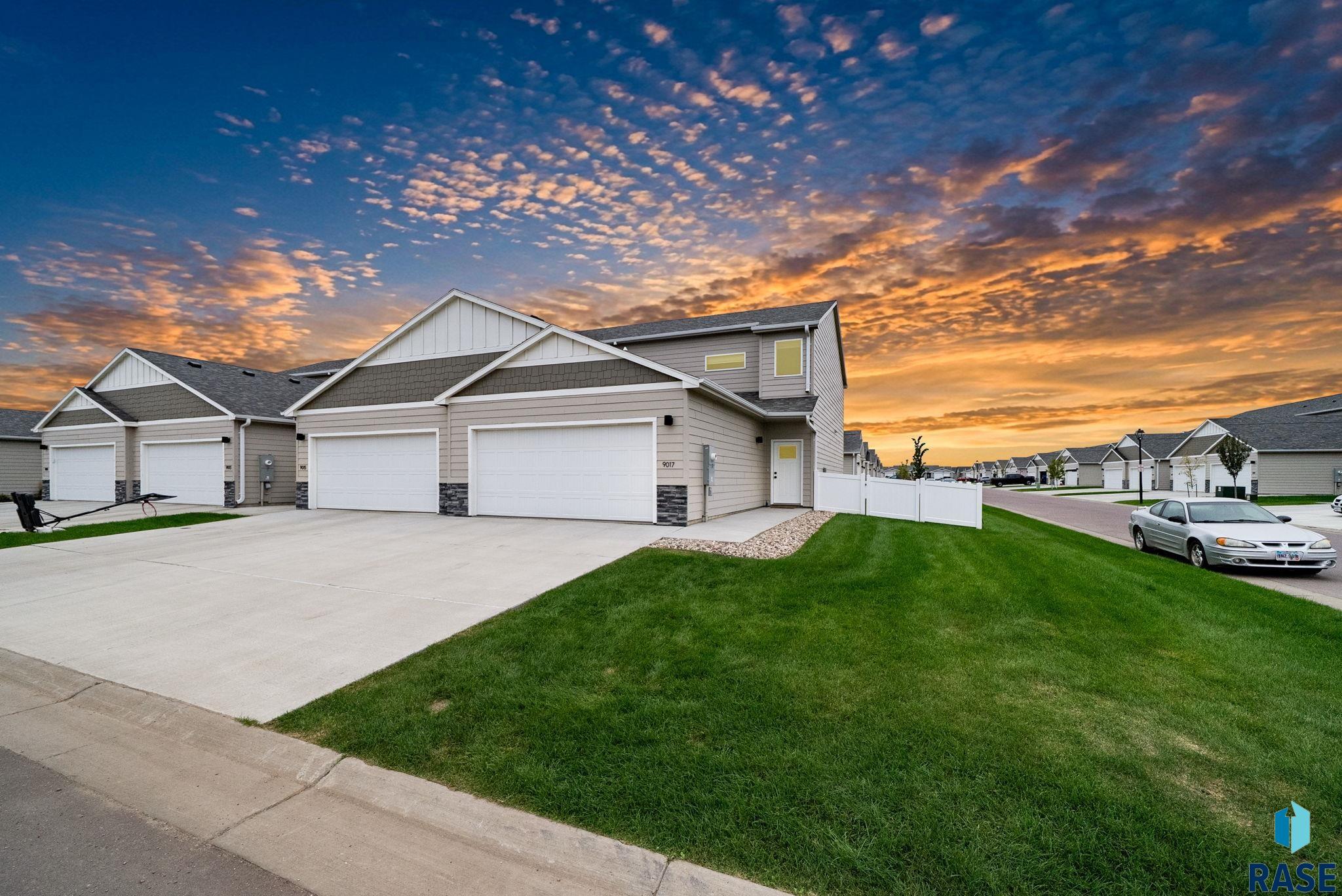 9017 W Jerald Pl, Sioux Falls