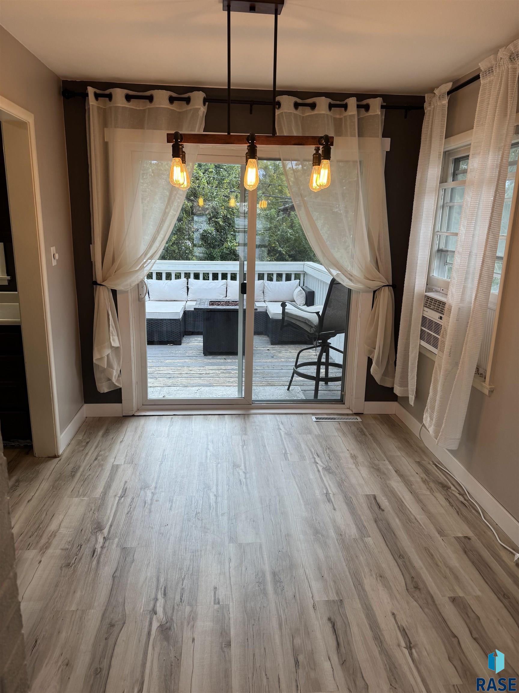 2512 Summit Ave, Sioux Falls