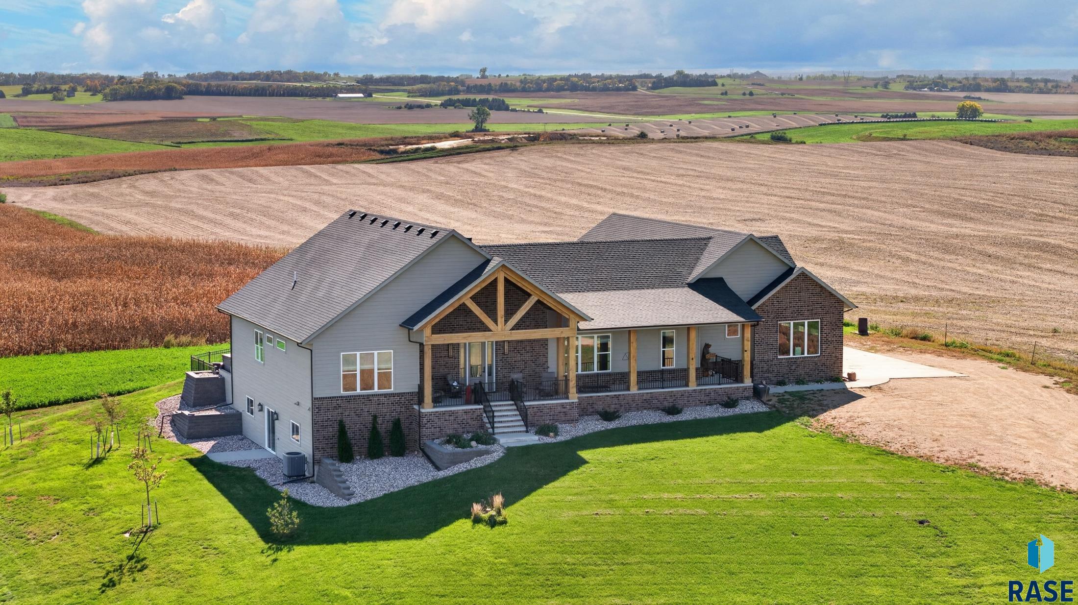 48453 256th St, Garretson