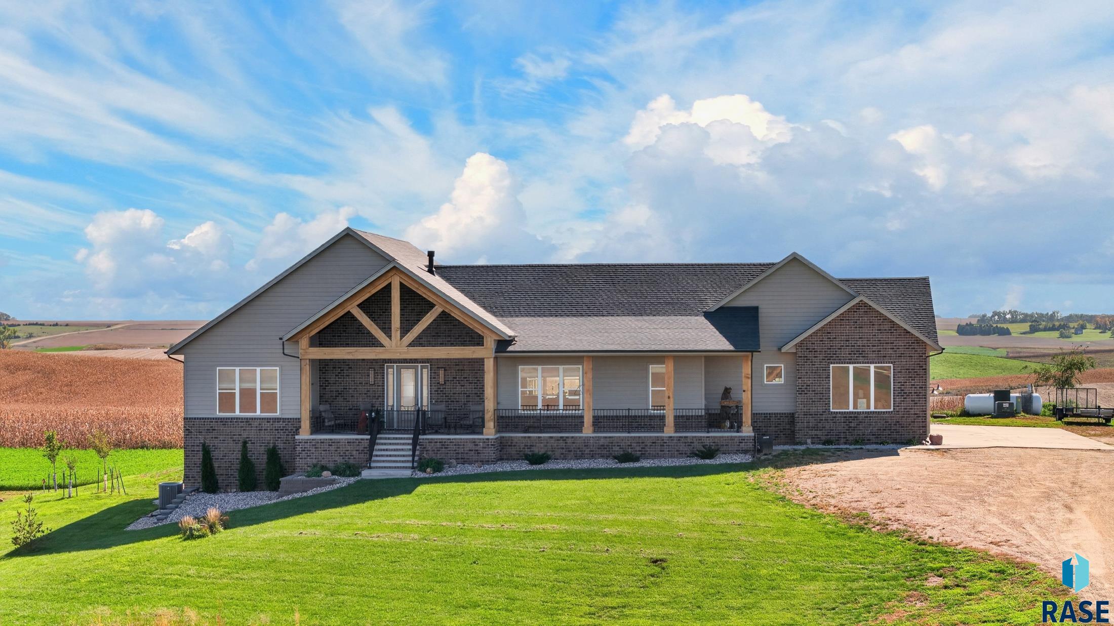 48453 256th St, Garretson