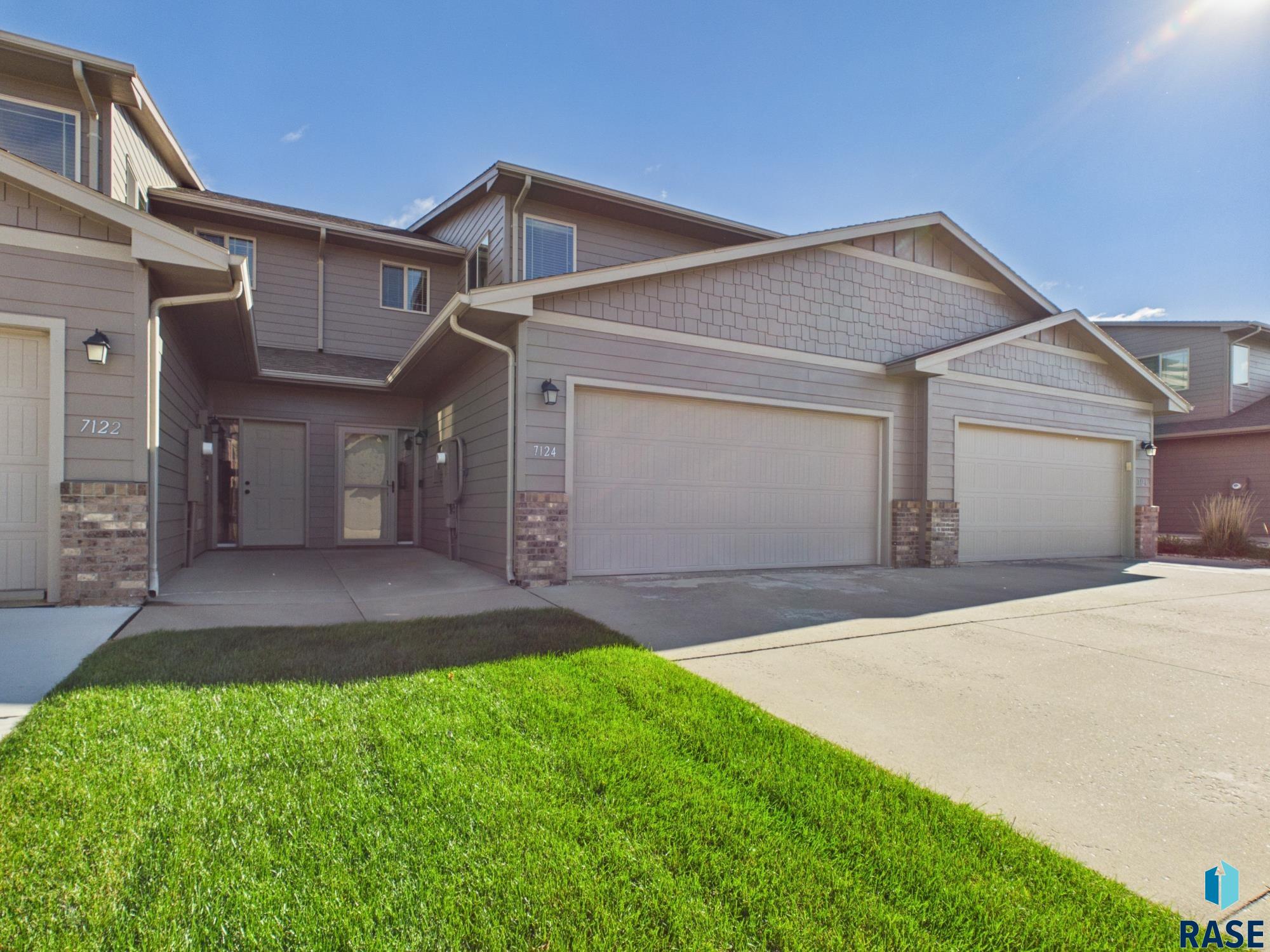 7124 S Bridger Pl, Sioux Falls