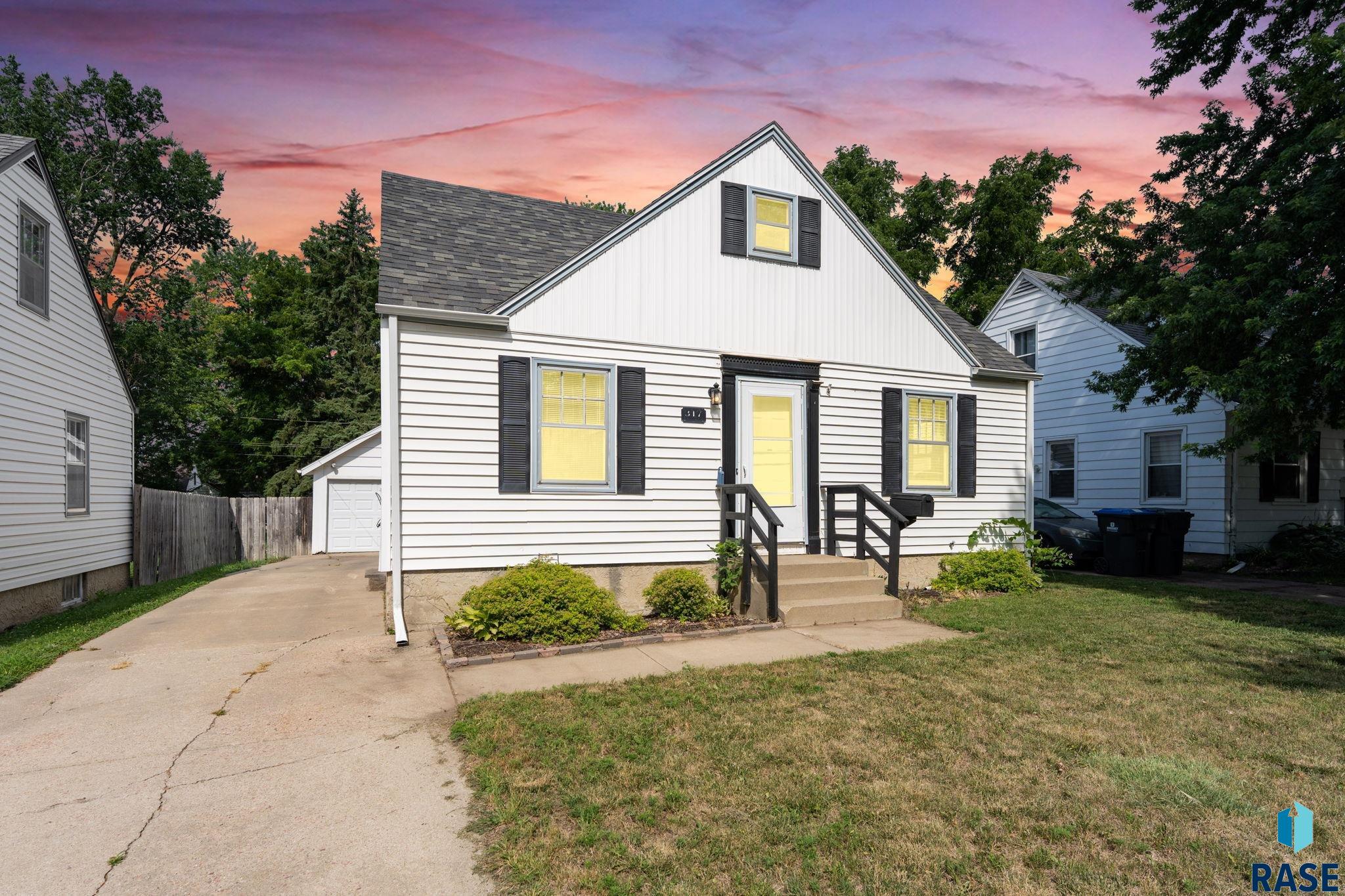 317 N Grange Ave, Sioux Falls
