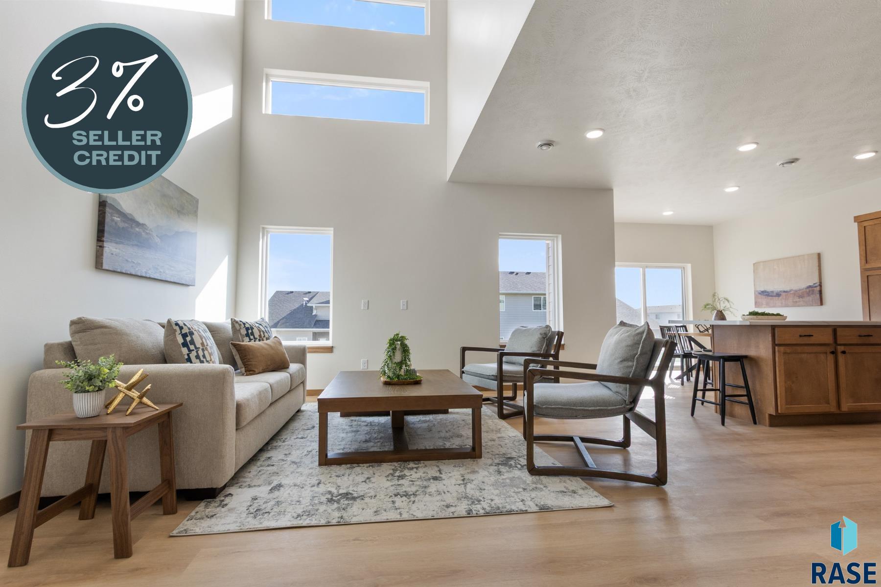 8005 E Tencate Pl, Sioux Falls