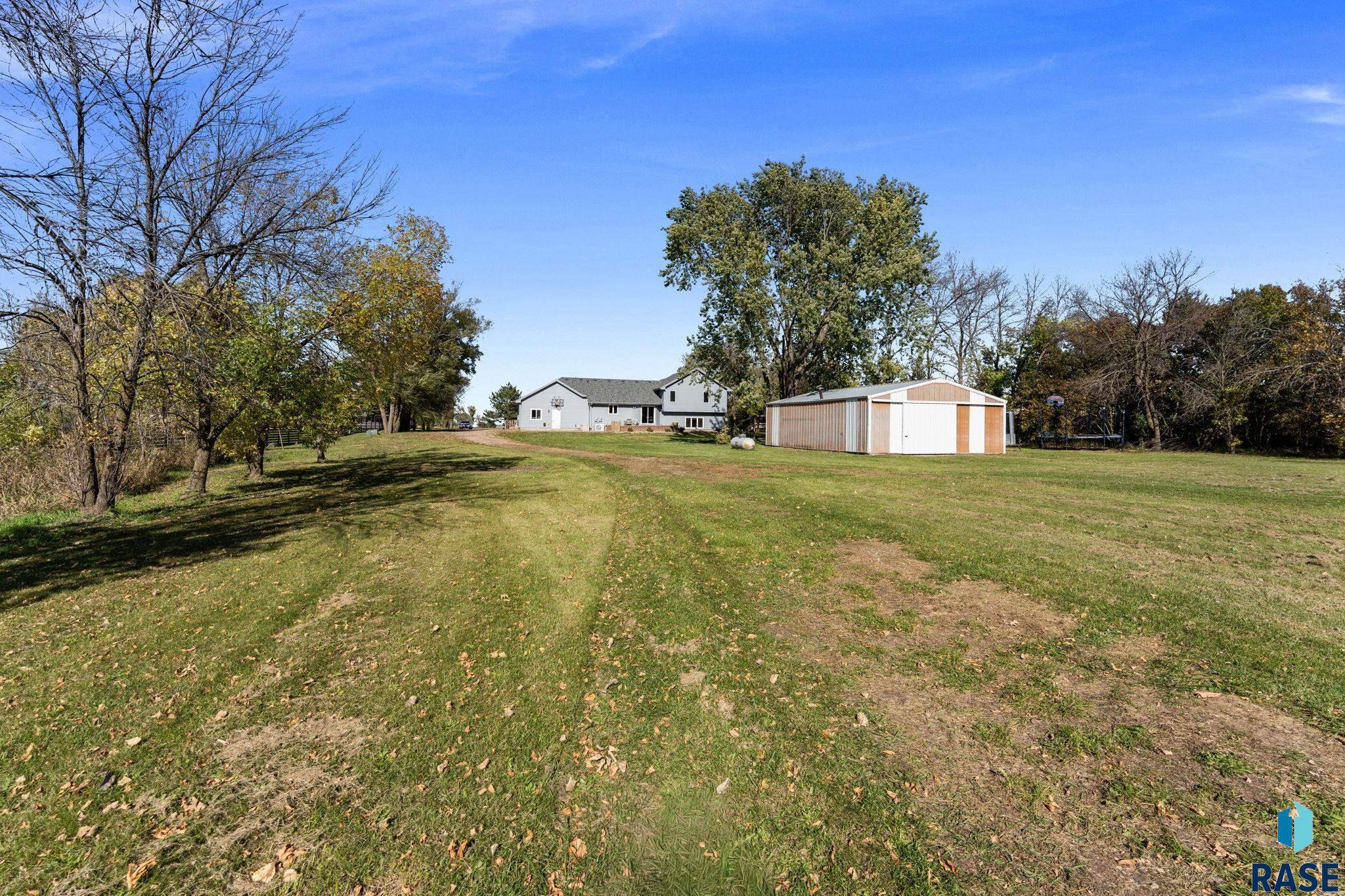 46713 269th St, Sioux Falls