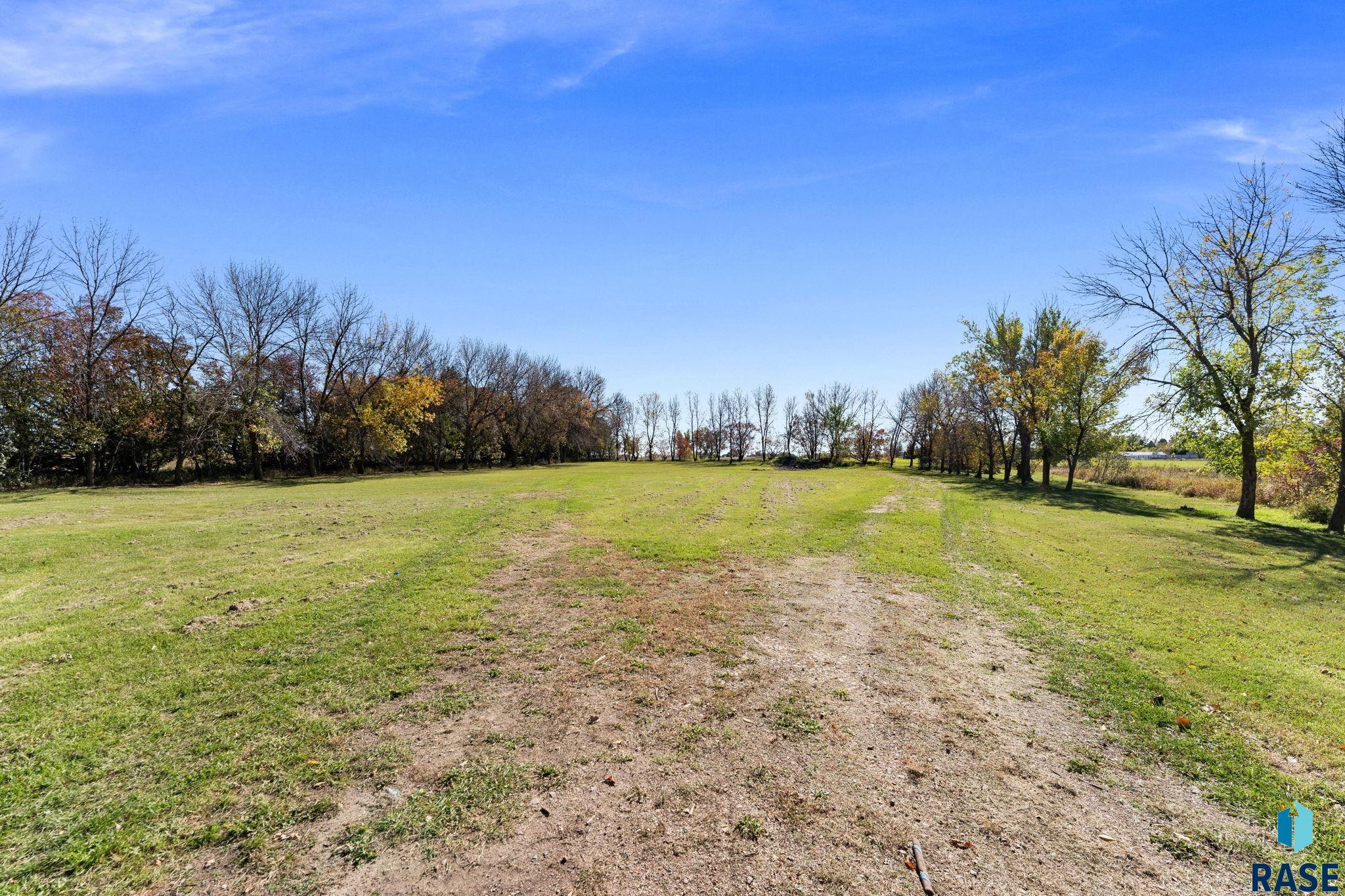 46713 269th St, Sioux Falls