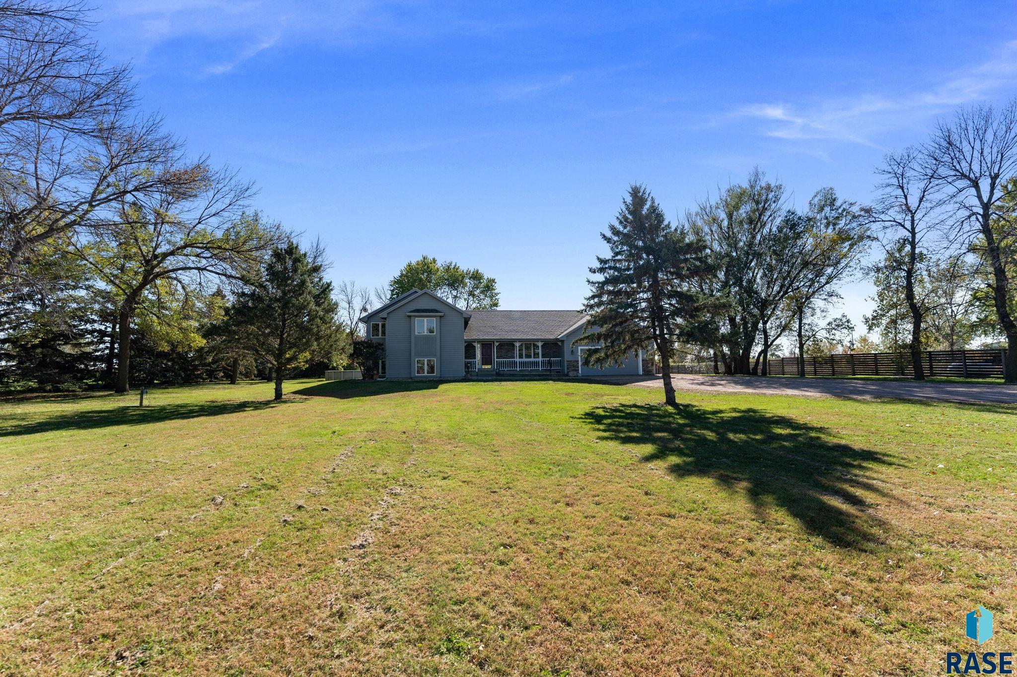 46713 269th St, Sioux Falls