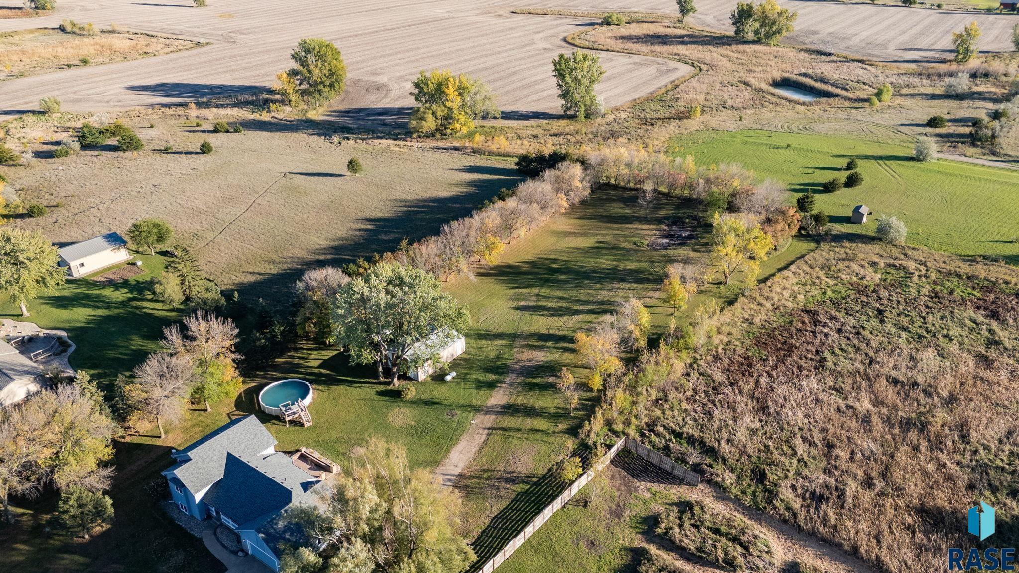 46713 269th St, Sioux Falls