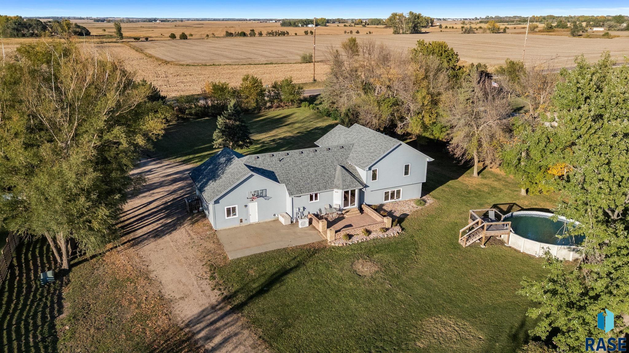 46713 269th St, Sioux Falls