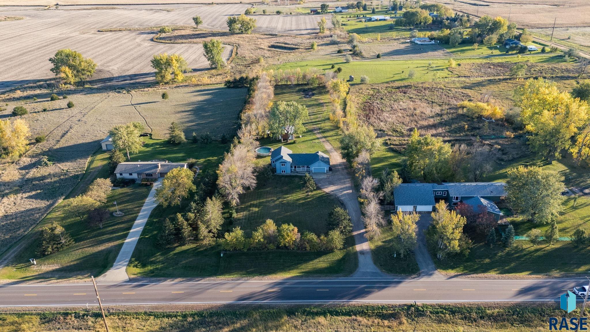 46713 269th St, Sioux Falls