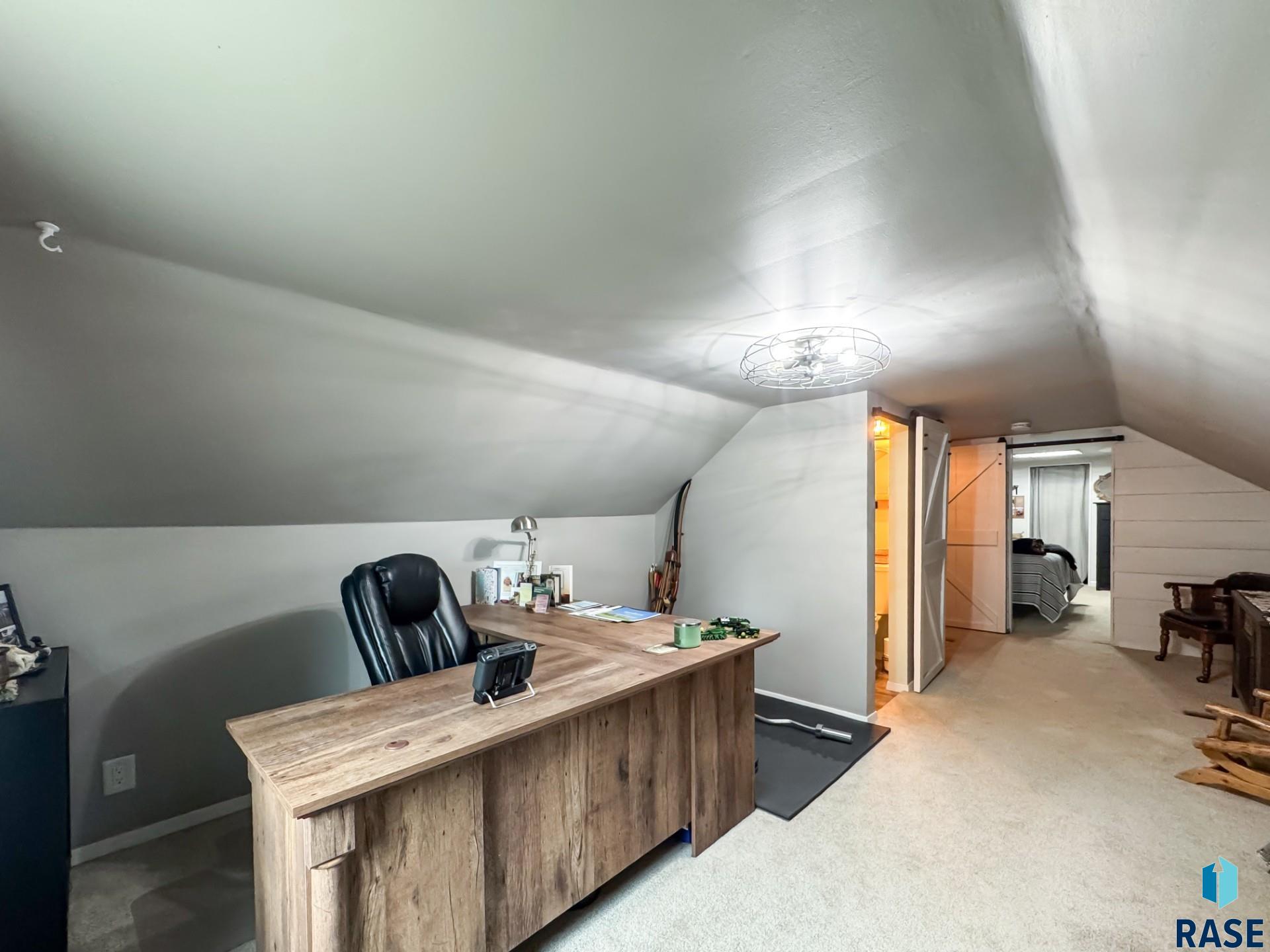 1711 N Wedgewood Rd