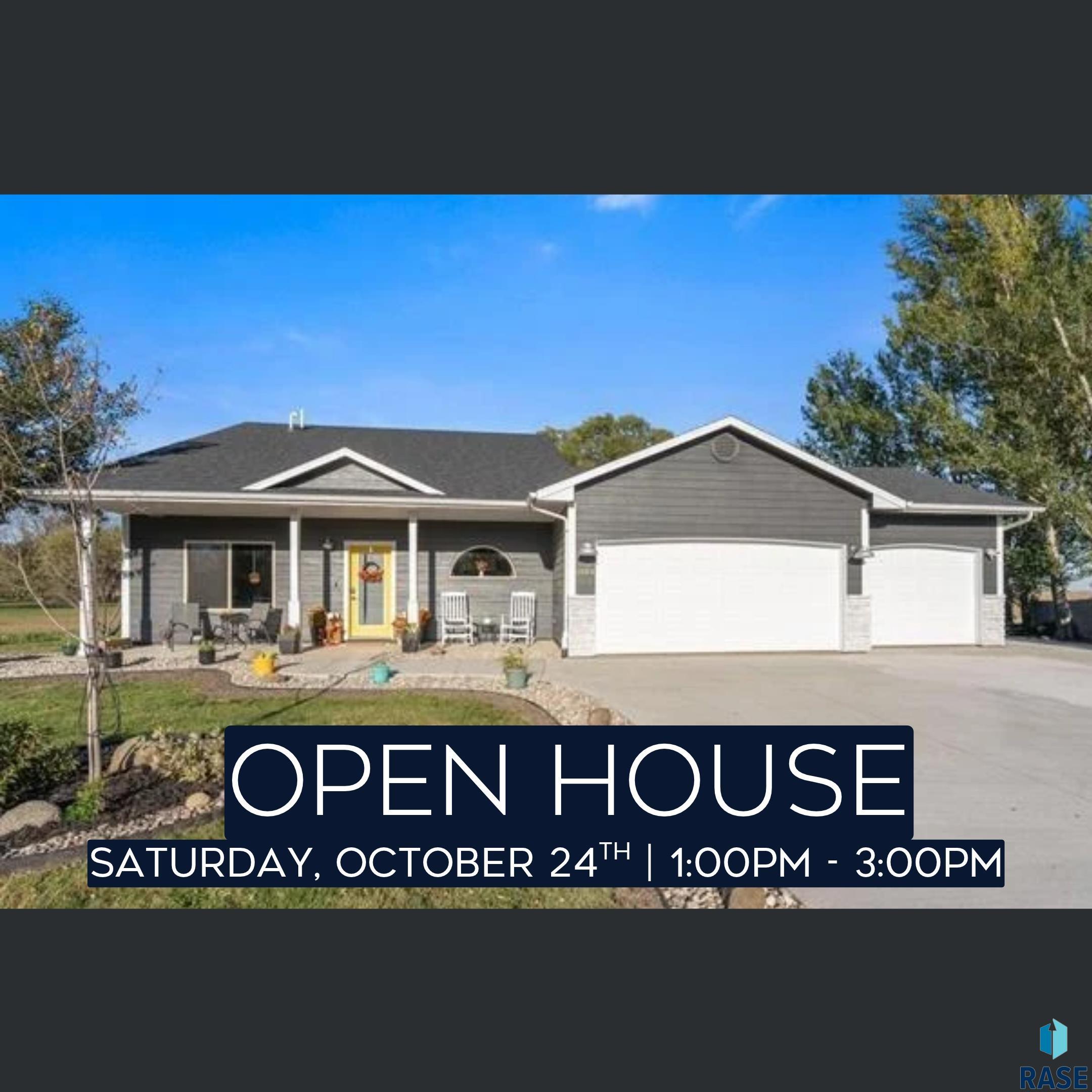 1104 Hemlock Cir, Harrisburg