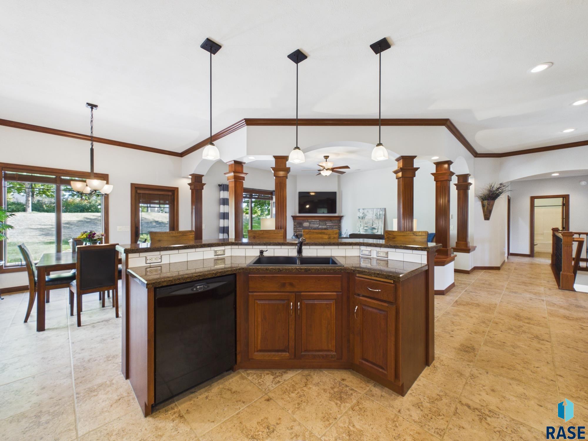2304 Sleigh Creek Trl, Sioux Falls