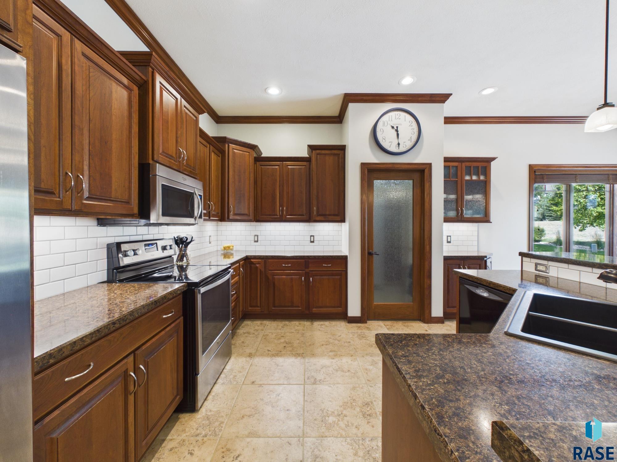 2304 Sleigh Creek Trl, Sioux Falls