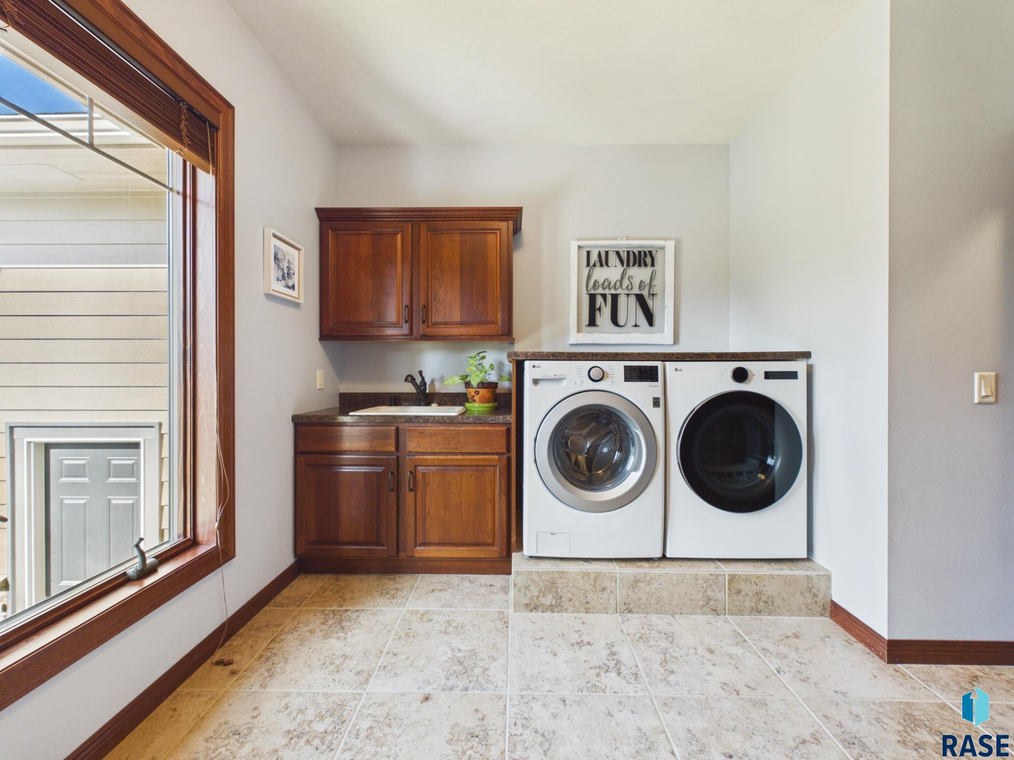 2304 Sleigh Creek Trl, Sioux Falls