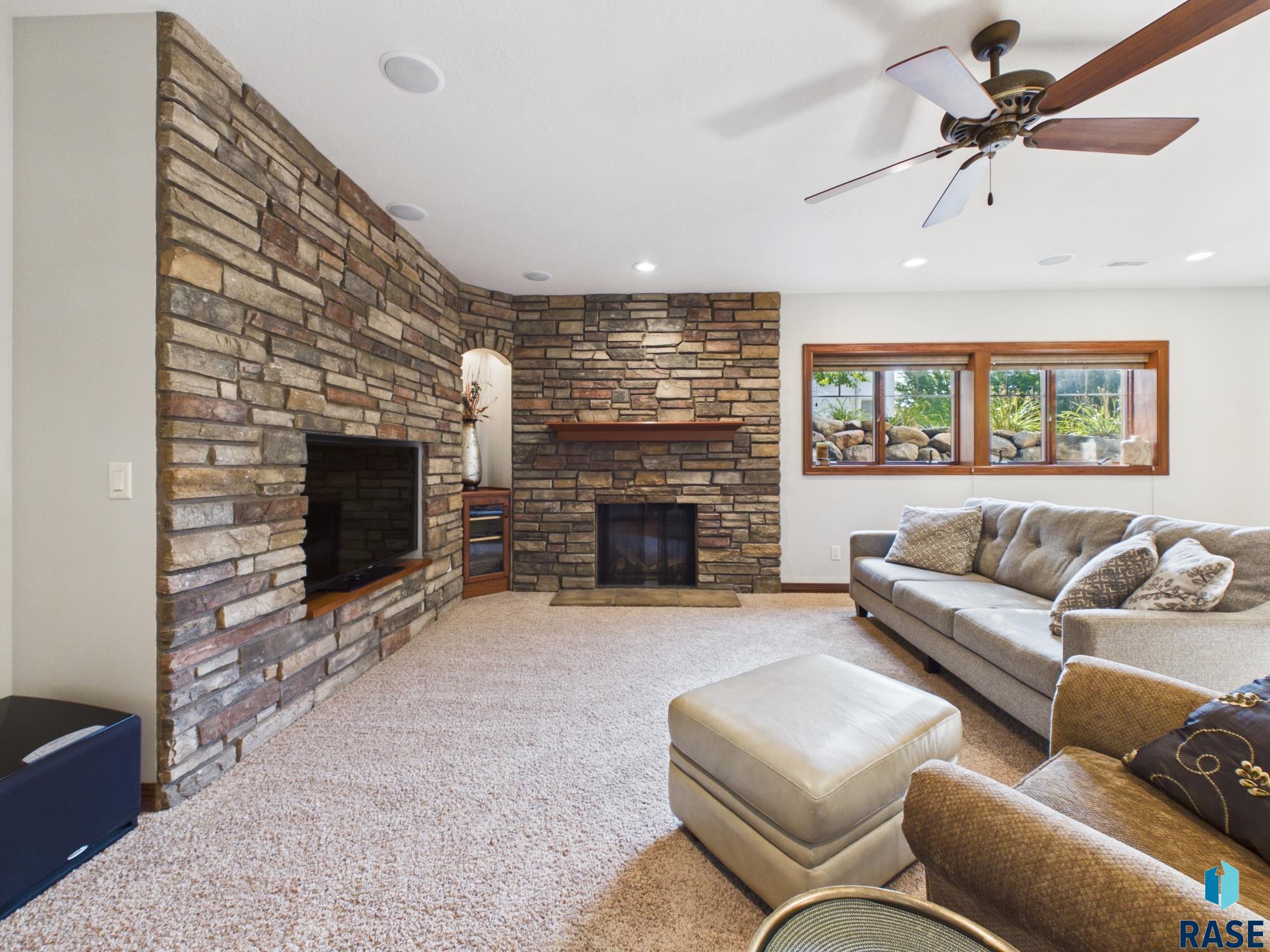 2304 Sleigh Creek Trl, Sioux Falls