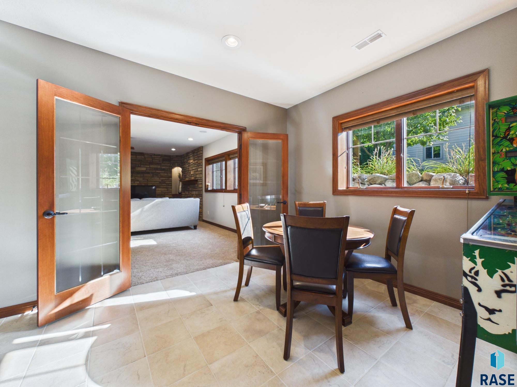 2304 Sleigh Creek Trl, Sioux Falls