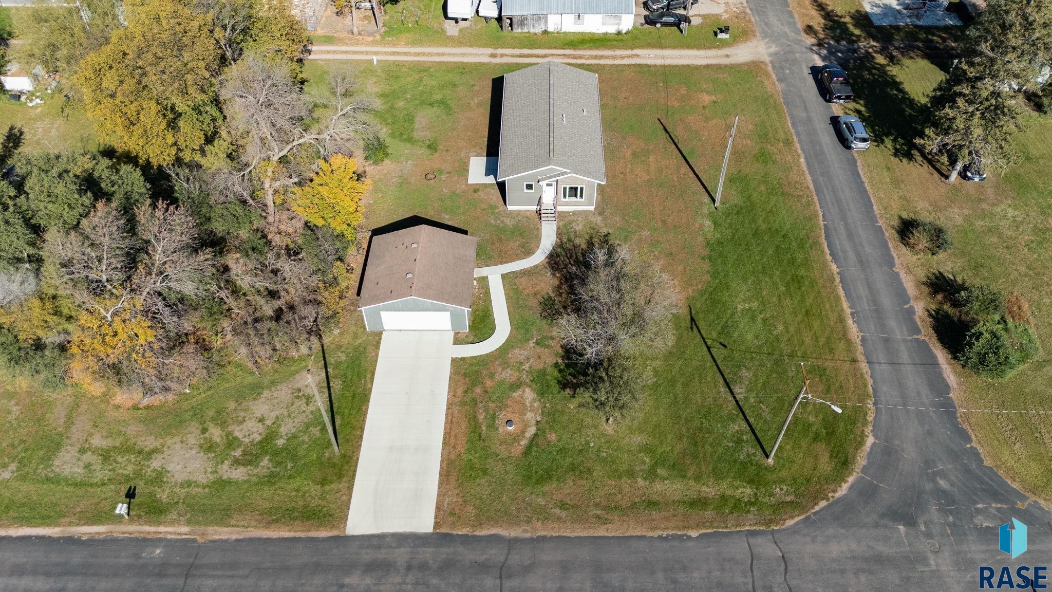 110 E First St, Egan