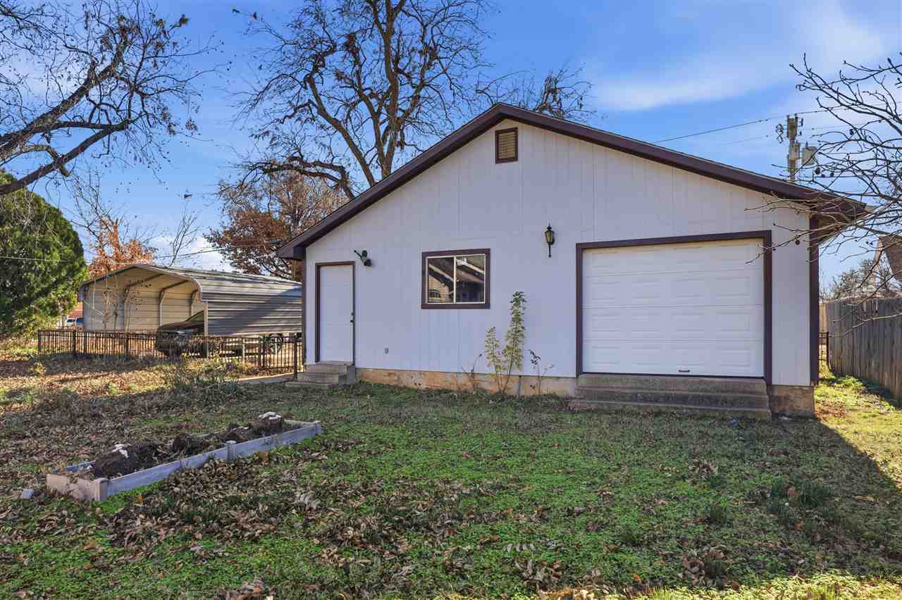 Listing Carousel Slide