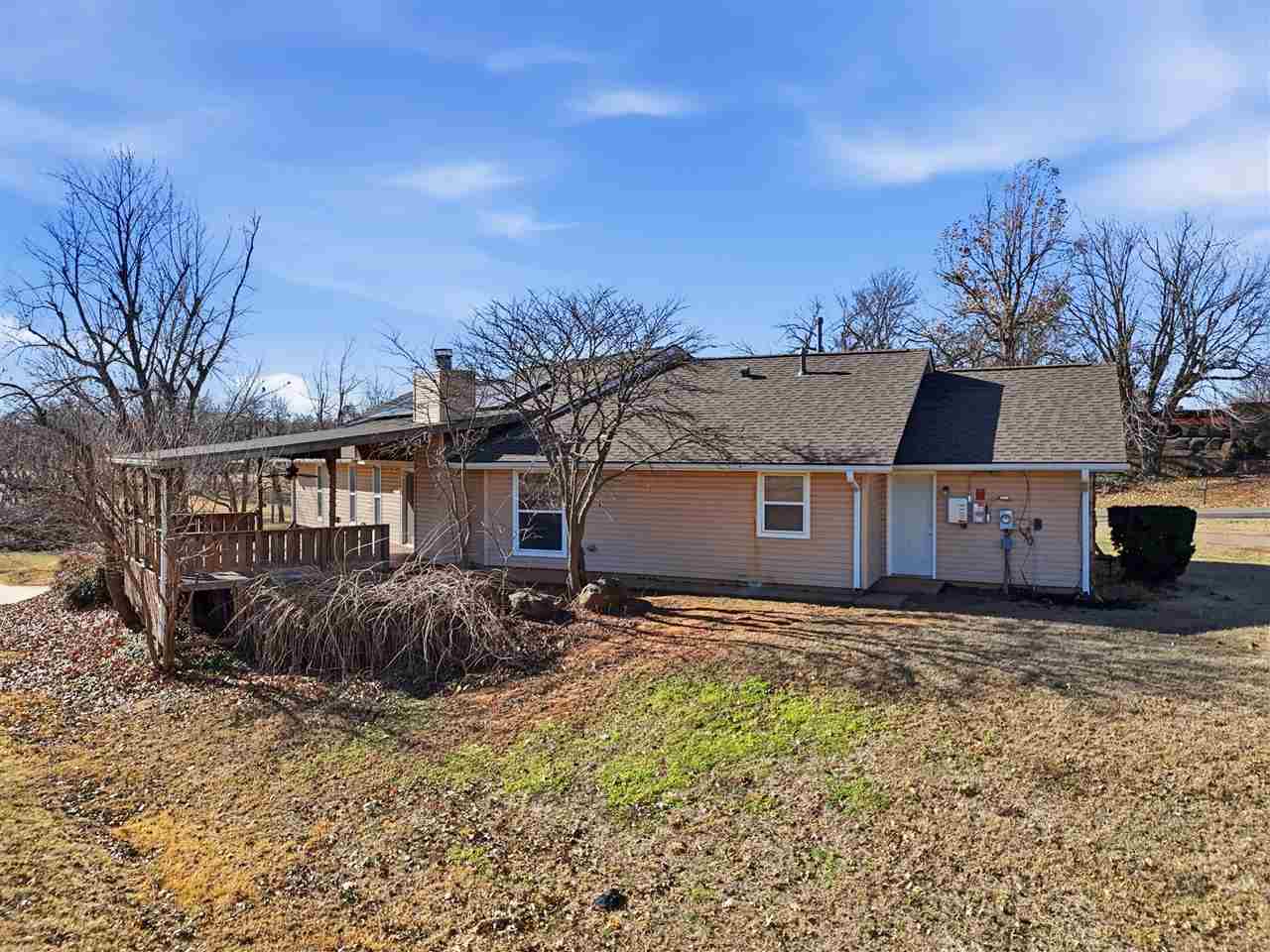 Listing Carousel Slide