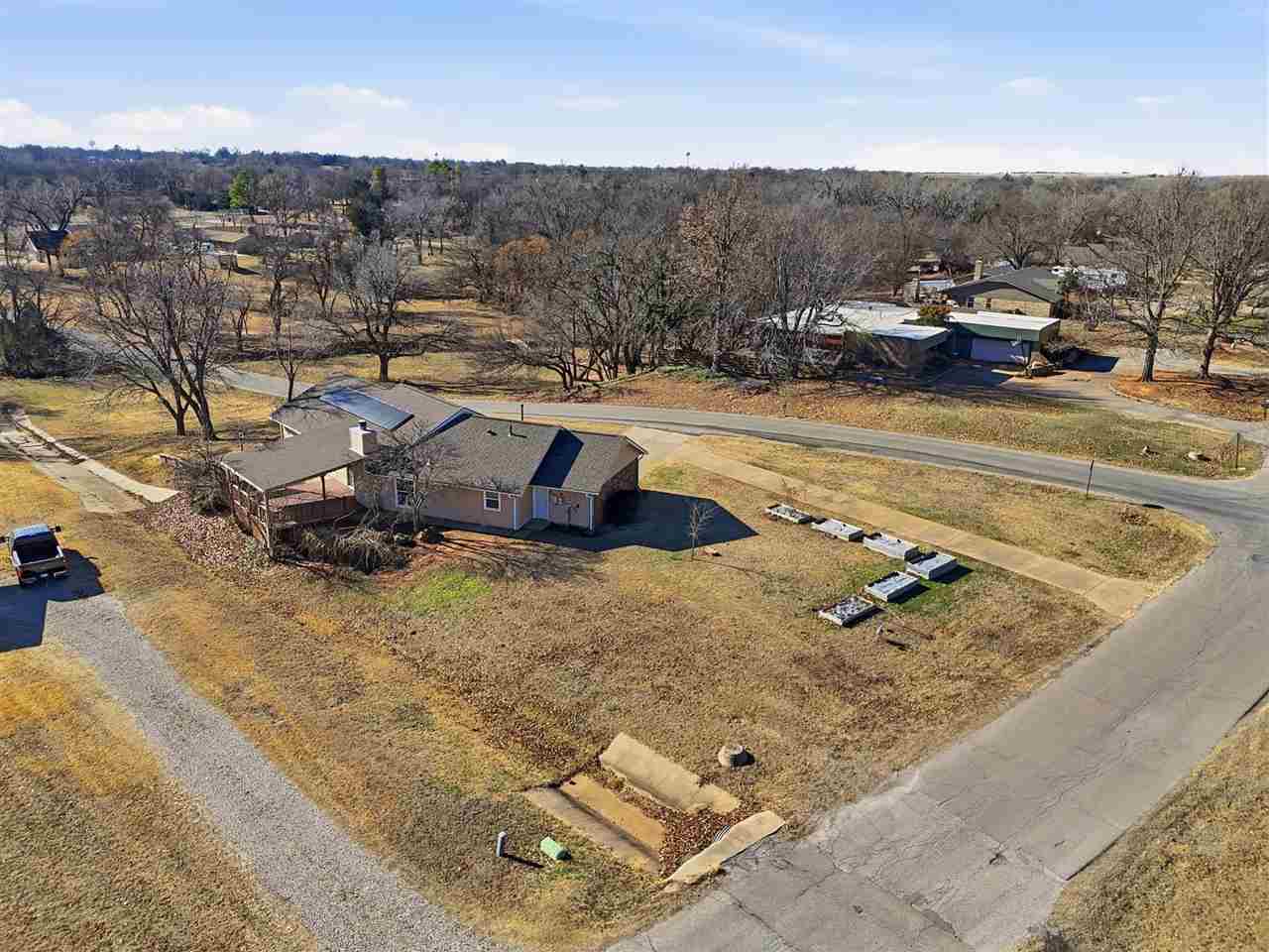 Listing Carousel Slide