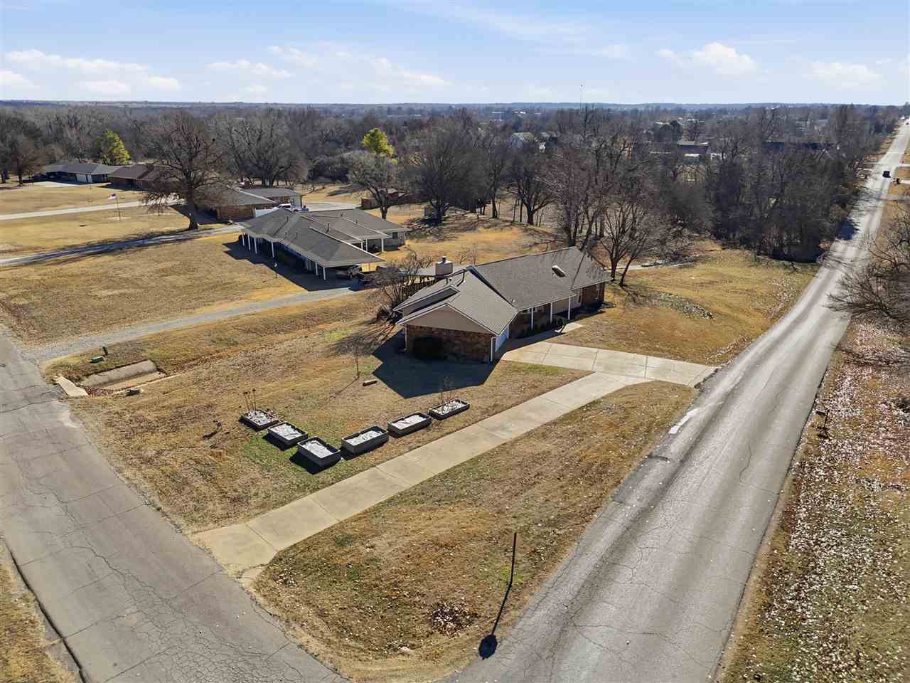 Listing Carousel Slide