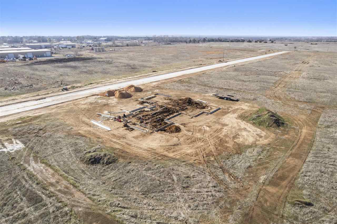 5803 E Elk Lane Block 1, Lot 2