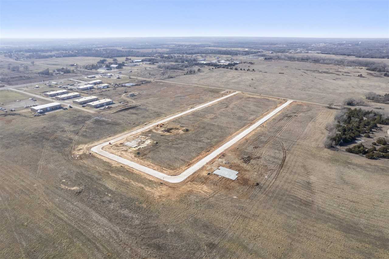 5804 E Elk Lane Block 2 Lot 1