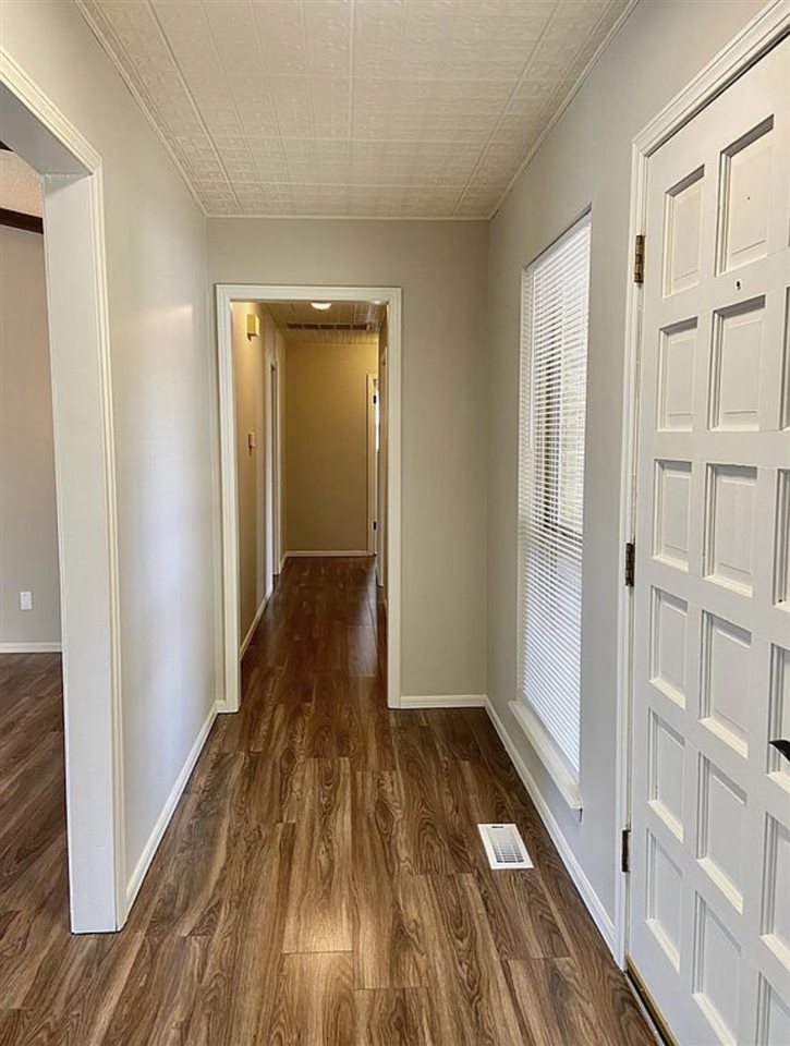 3921 W Yorkshire Drive