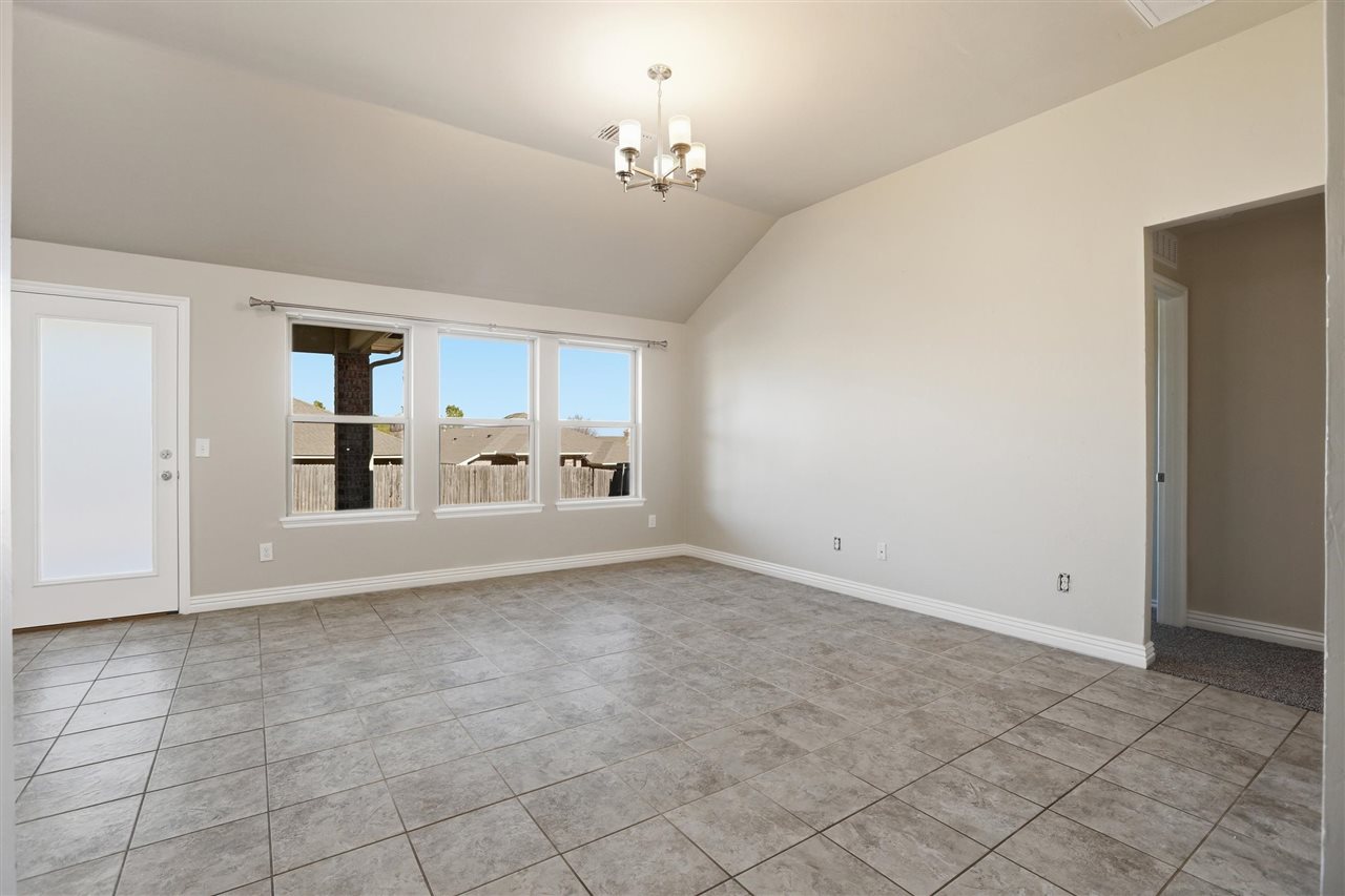 4420 W Prescot Drive