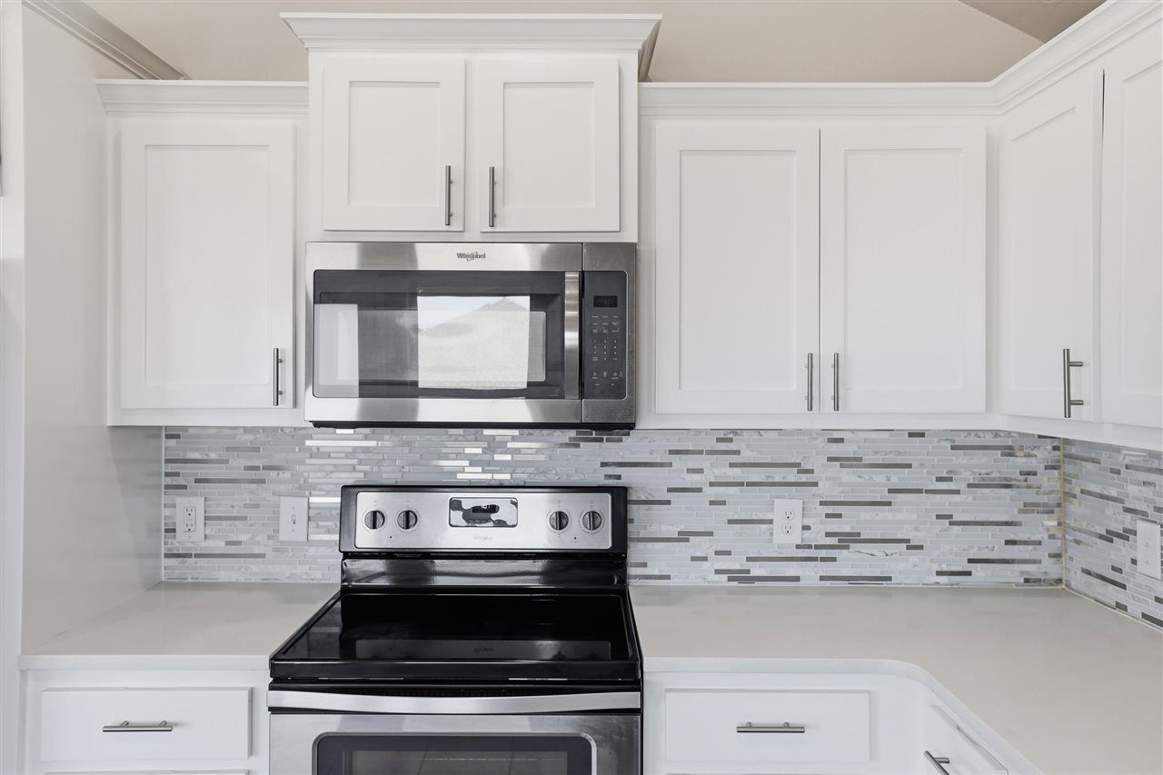 4420 W Prescot Drive