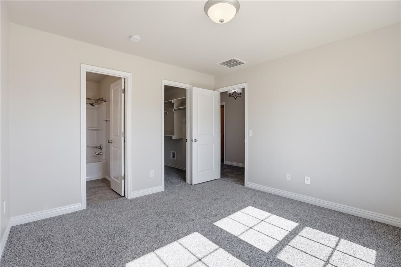 4420 W Prescot Drive