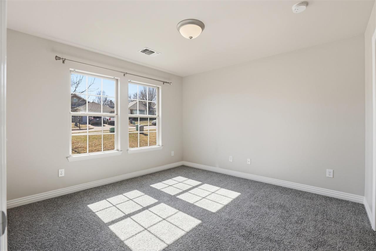 4420 W Prescot Drive