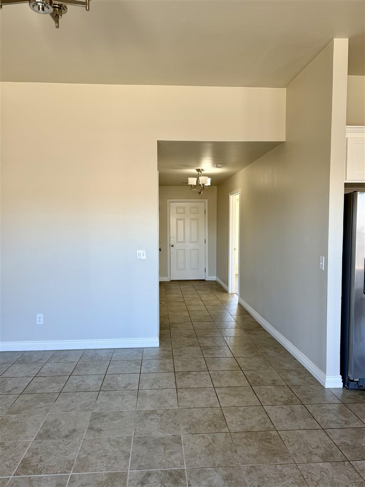 4420 W Prescot Drive