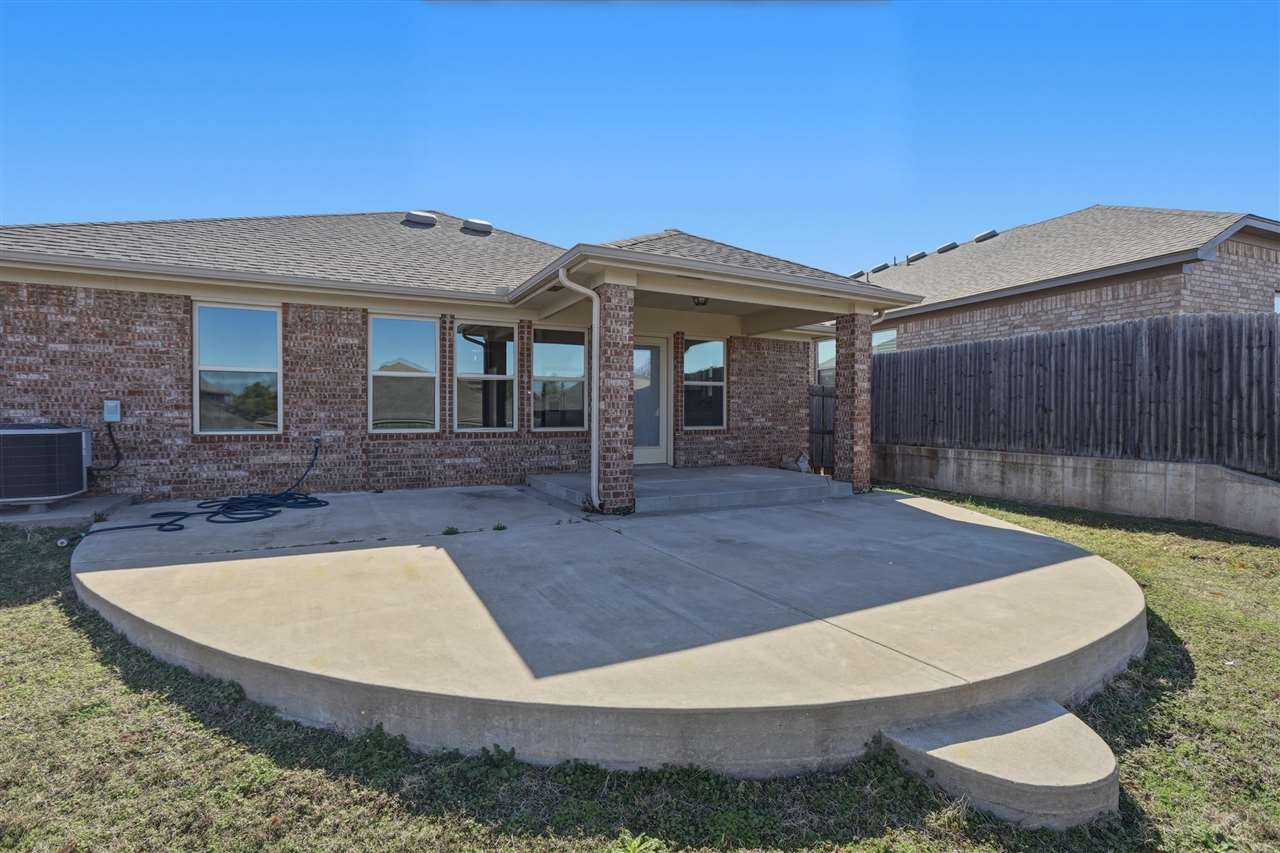 4420 W Prescot Drive