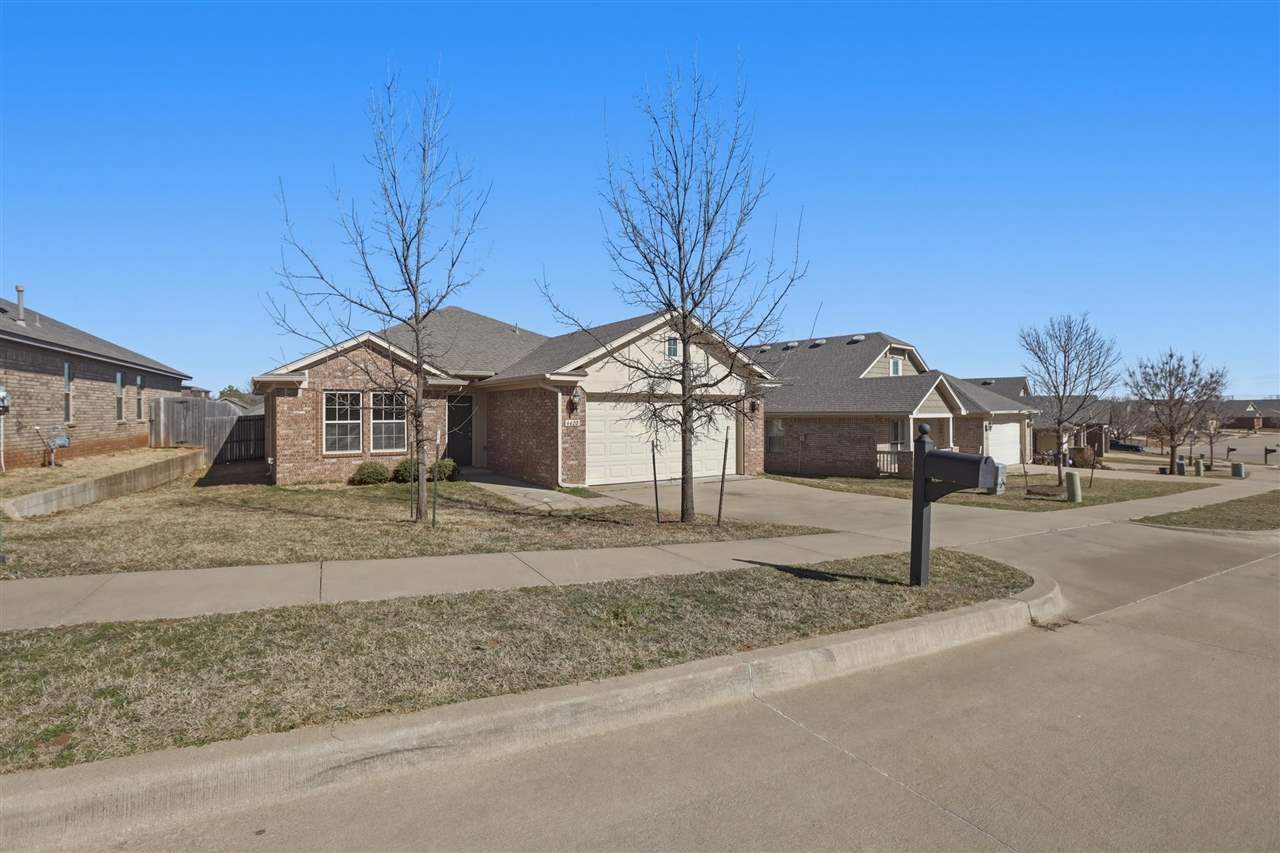 4420 W Prescot Drive